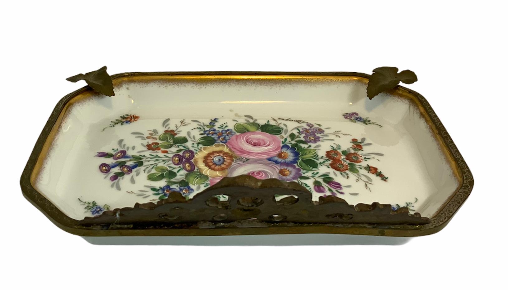 Hand-Crafted Ancienne Manufacture Royale et Imperiale de Porcelaines Bronze Porcelain Tray For Sale
