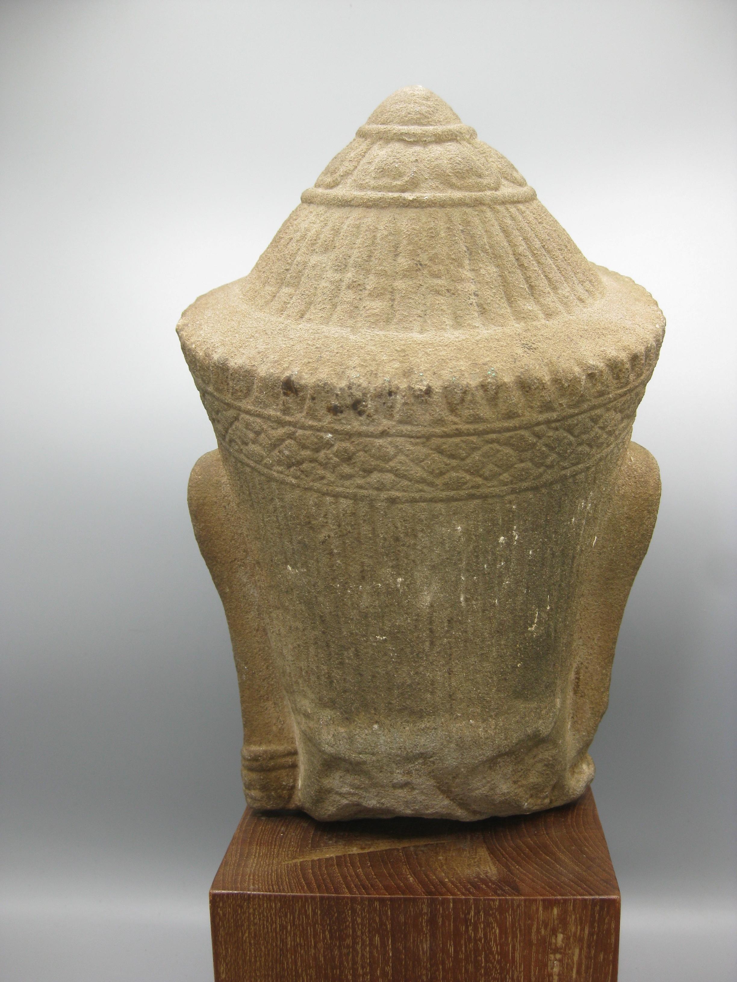 Ancien 12ème siècle Khmer Cambodge Grès Vishnu Bouddha Statue Sculpture 15