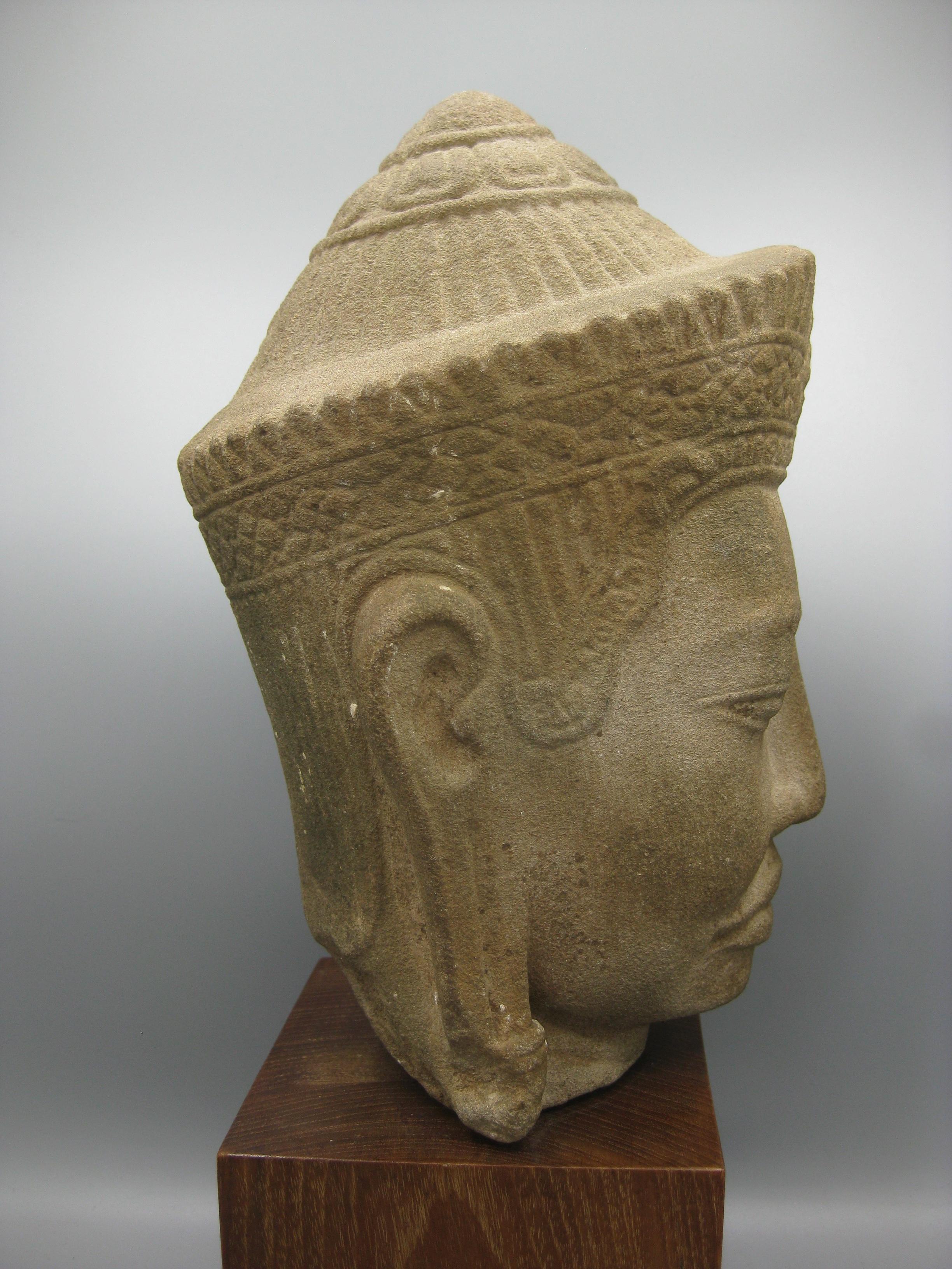 Ancien 12ème siècle Khmer Cambodge Grès Vishnu Bouddha Statue Sculpture 15