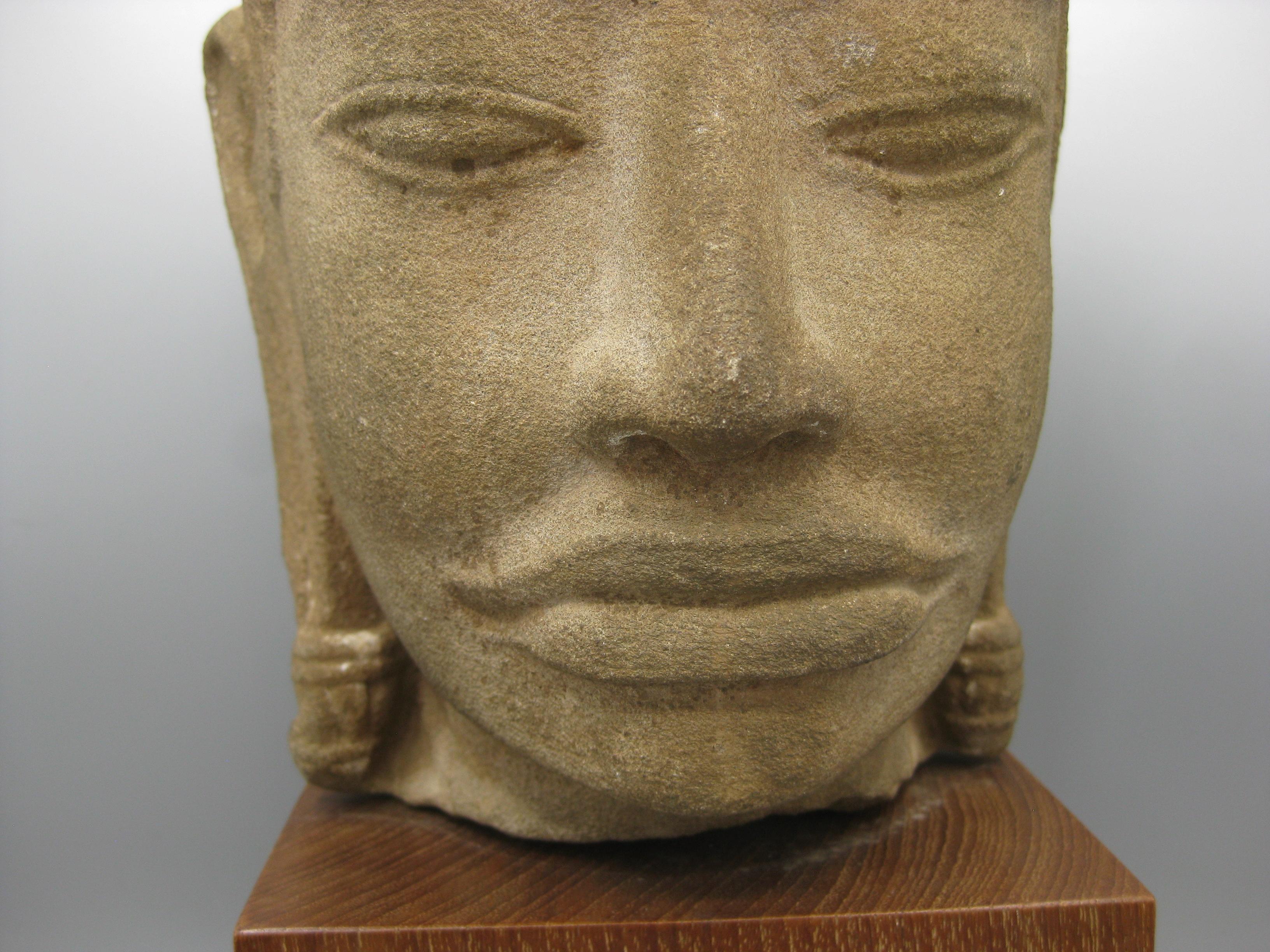 Ancien 12ème siècle Khmer Cambodge Grès Vishnu Bouddha Statue Sculpture 15