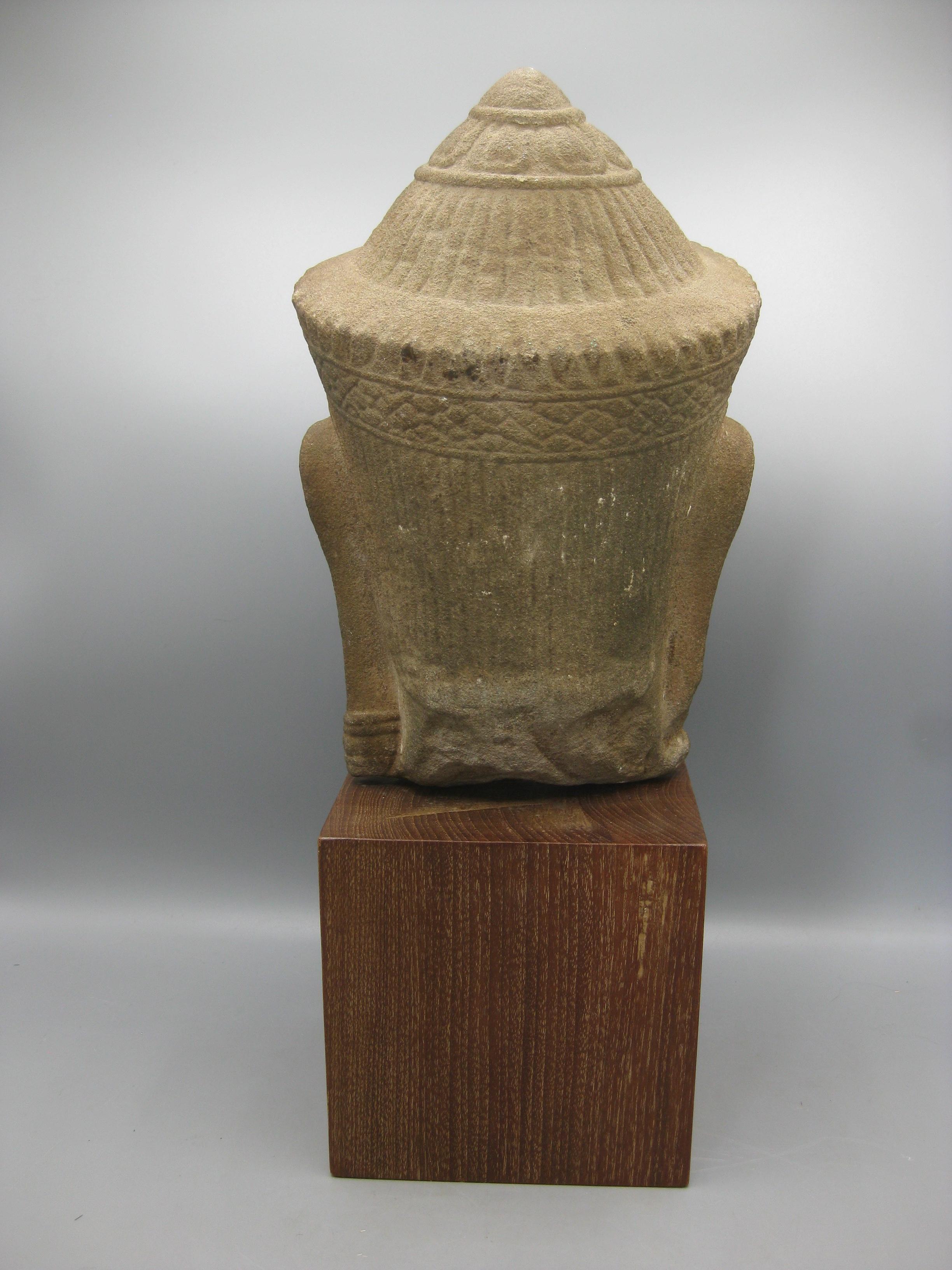 Ancien 12ème siècle Khmer Cambodge Grès Vishnu Bouddha Statue Sculpture 15
