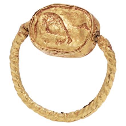Ancient 22ct Gold Ring With An Etruscan Scarab  For Sale
