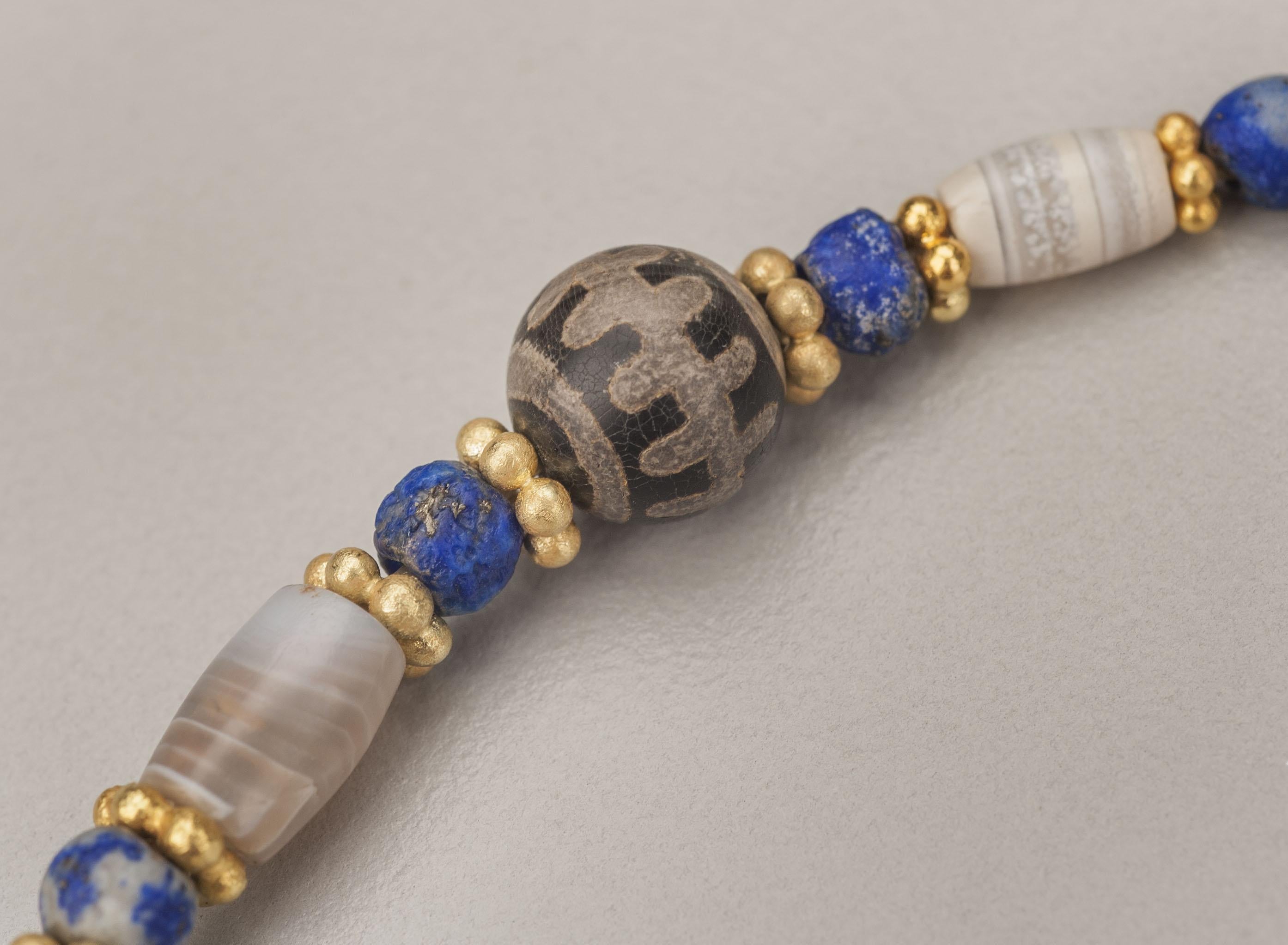 Ancient Agate Beads with Spherical 'Etched' Agates, Lapis Lazuli, and 20k Gold In Good Condition For Sale In Bloomington, IN