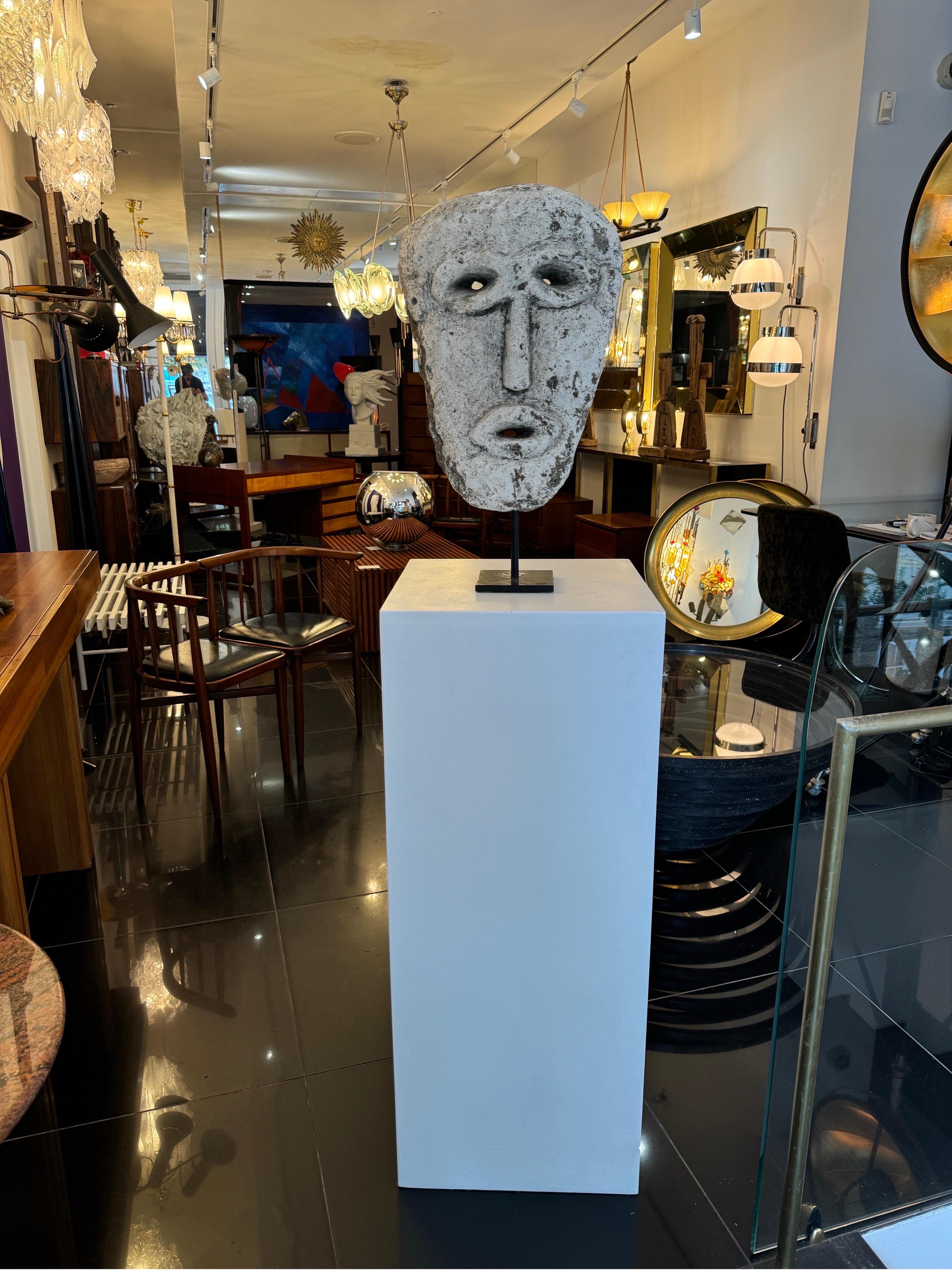 Timorese Ancient Anthropomorphic carved stone sculpture For Sale