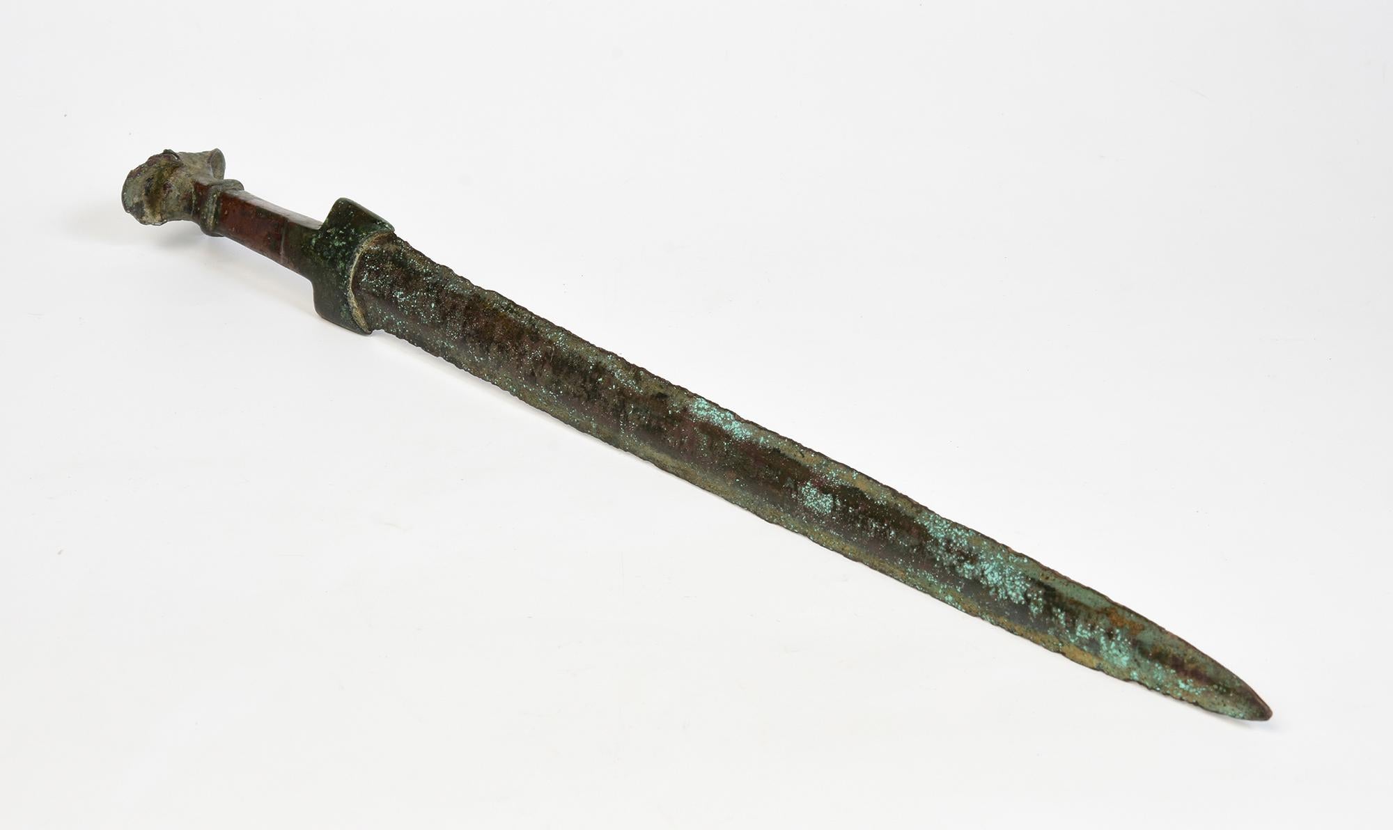 Antikes Luristan Bronze Schwert / Messer / Dagger / Frühes Eisenzeitalter Waffen im Angebot 8