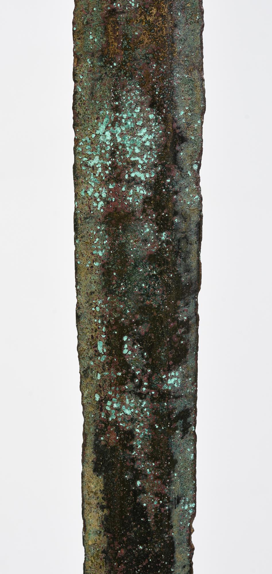 Antikes Luristan Bronze Schwert / Messer / Dagger / Frühes Eisenzeitalter Waffen im Zustand „Gut“ im Angebot in Sampantawong, TH