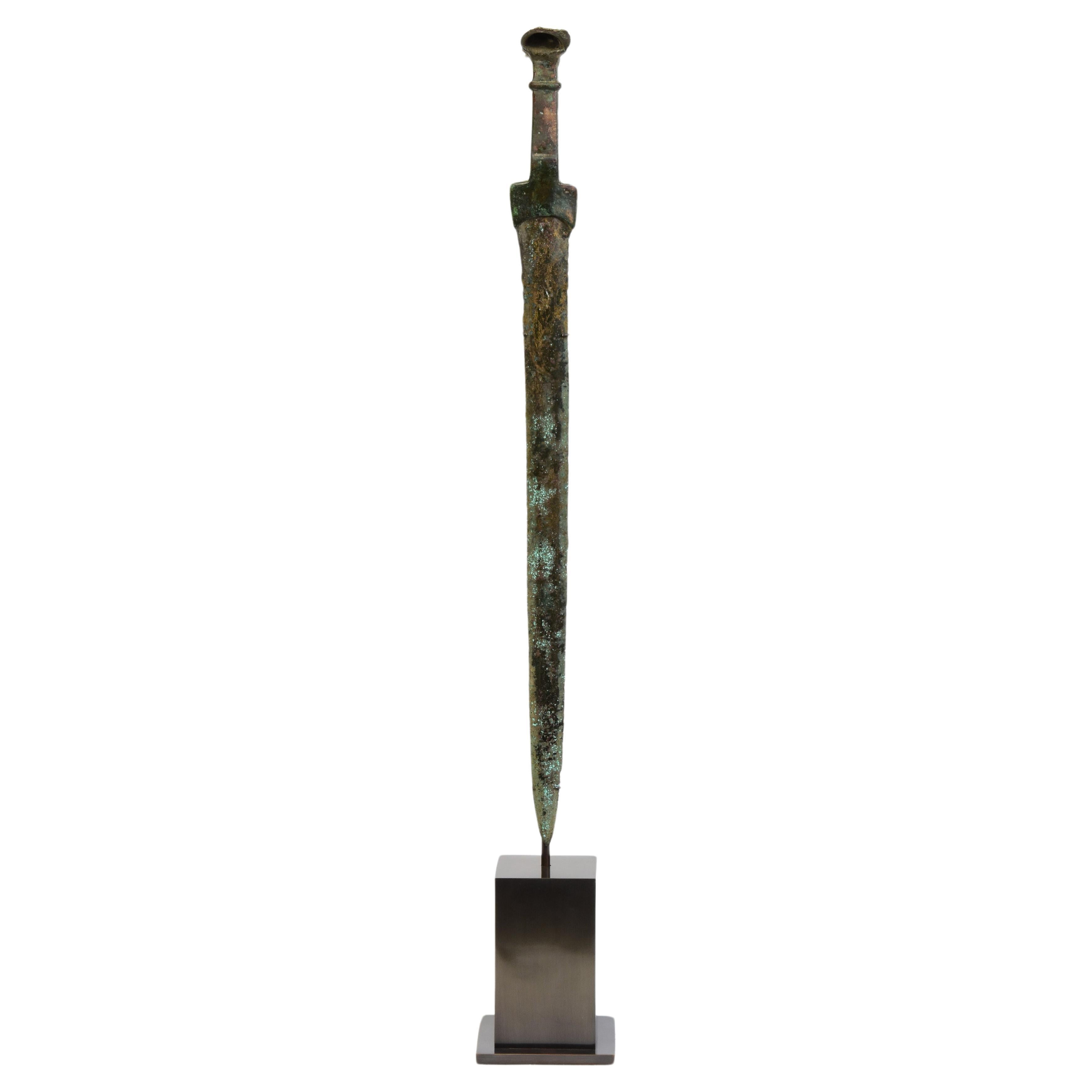 Antikes Luristan Bronze Schwert / Messer / Dagger / Frühes Eisenzeitalter Waffen im Angebot