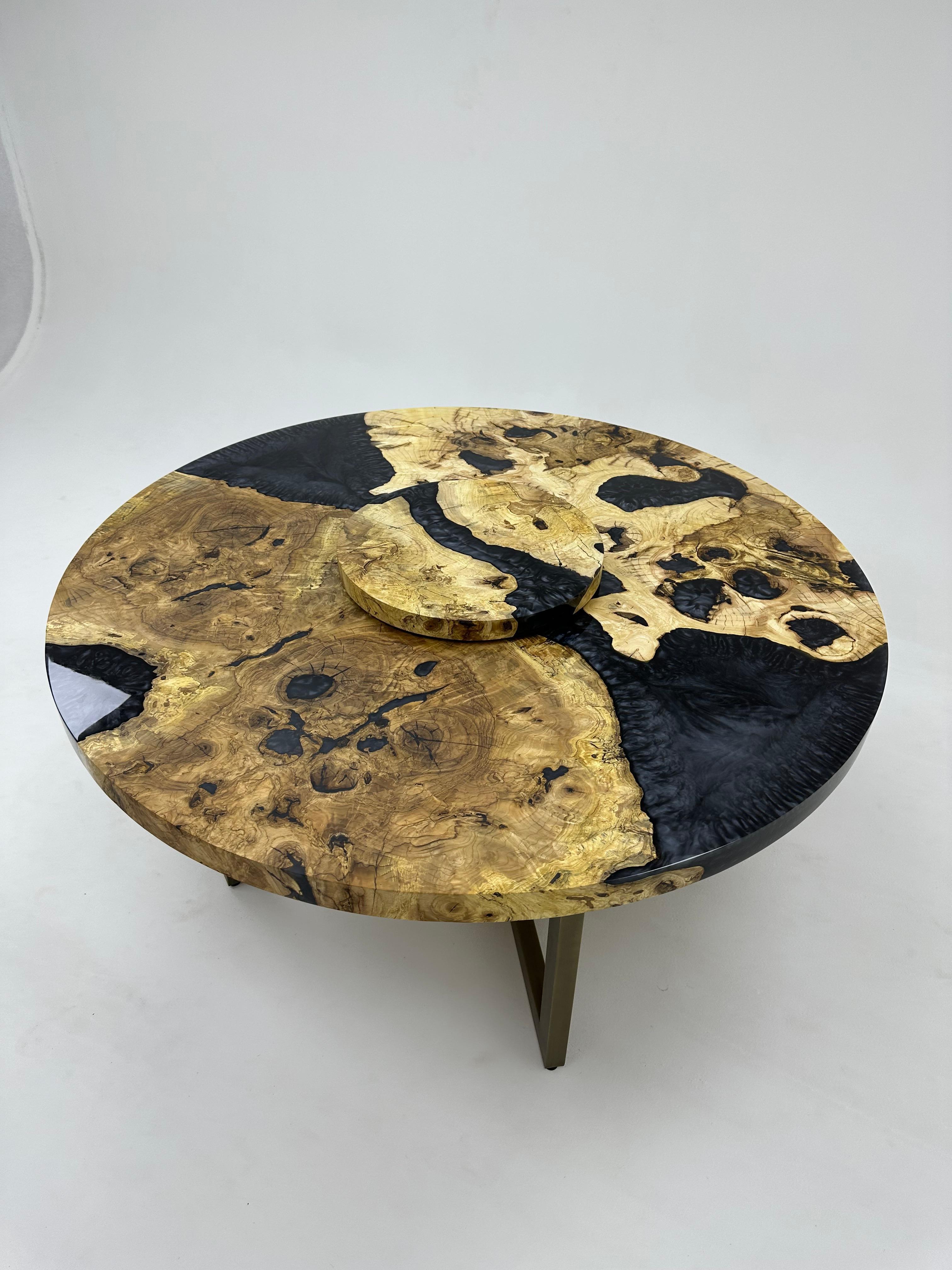 Ancient Ash Wood Epoxy Resin Round Table In New Condition For Sale In İnegöl, TR