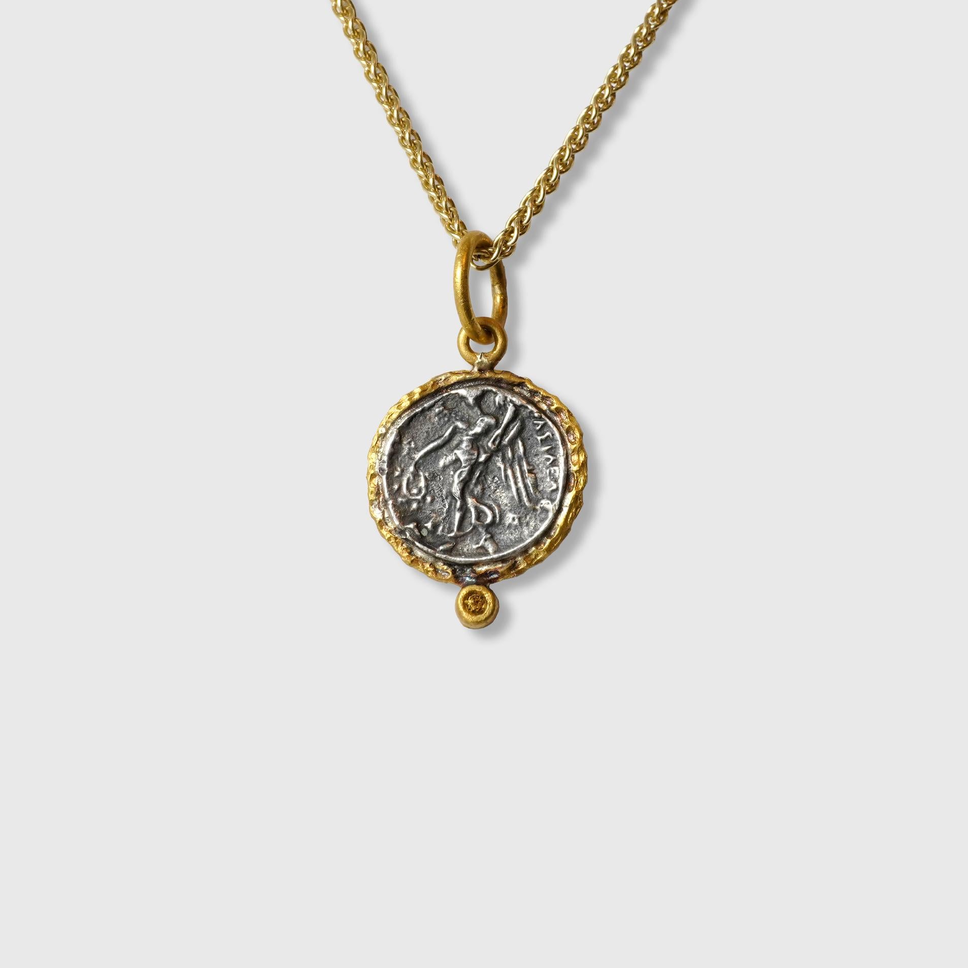 Ancient Athena - Wisdom Goddess - Coin (Replica) Tetradrachm Charm Pendant, 24kt Gold, Silver & 0.02ct Diamond

Silver coin of Athena is a replica of ancient Tetradrachm coins in the Turkish Museum. 

DETAILS:
Diamond - 0.02ct
24kt Gold 995 - 1.10