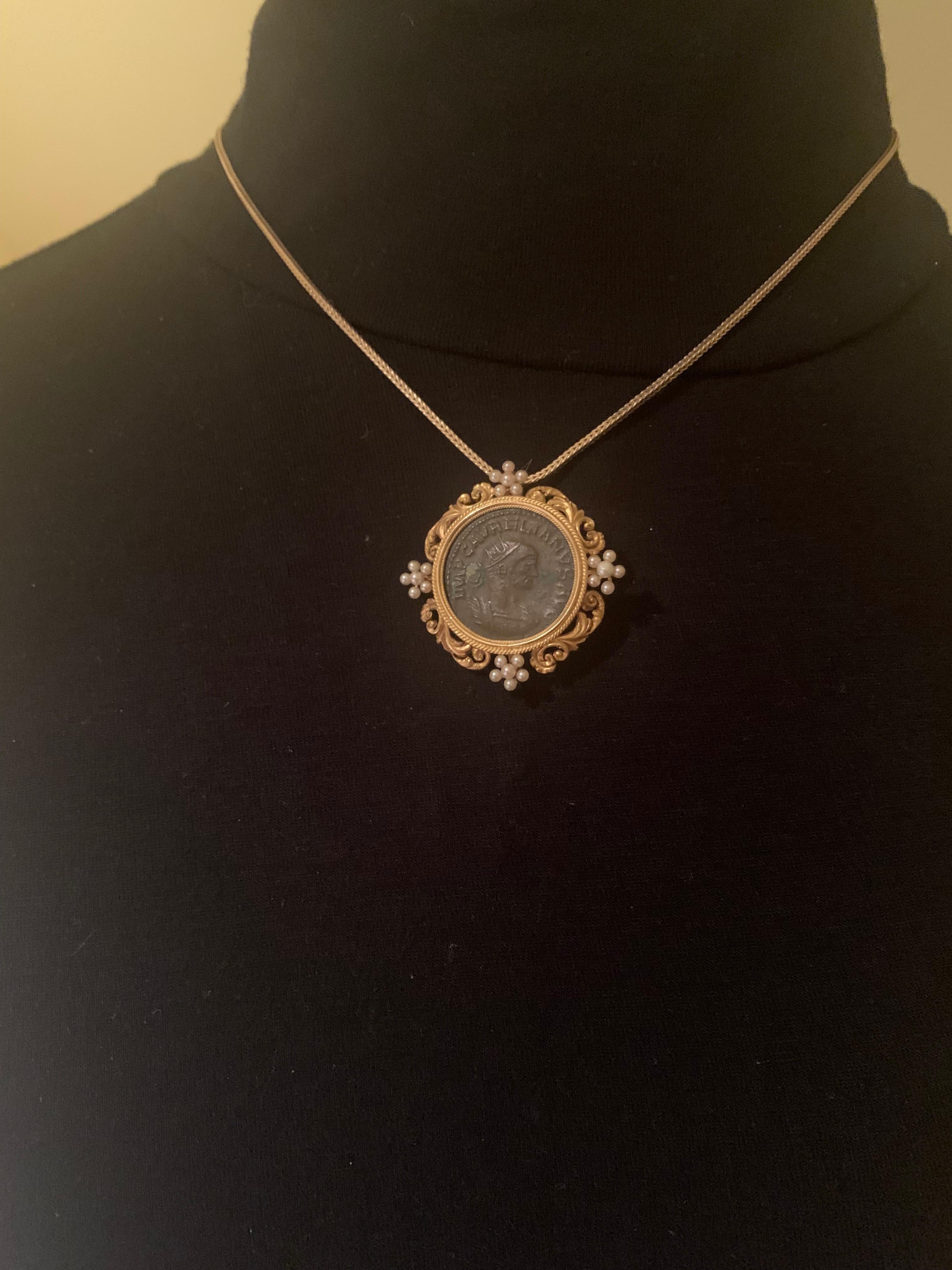 Ancient Aurelian Roman Coin Antique Renaissance Revival 14K Yellow Gold Pendant For Sale 10
