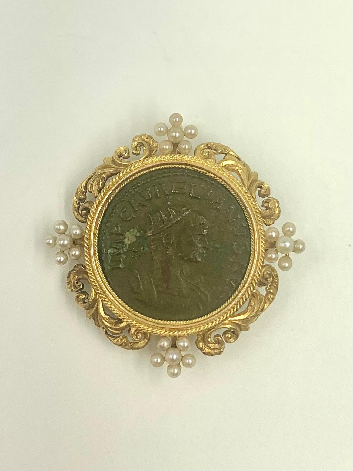 Women's or Men's Ancient Aurelian Roman Coin Antique Renaissance Revival 14K Yellow Gold Pendant For Sale