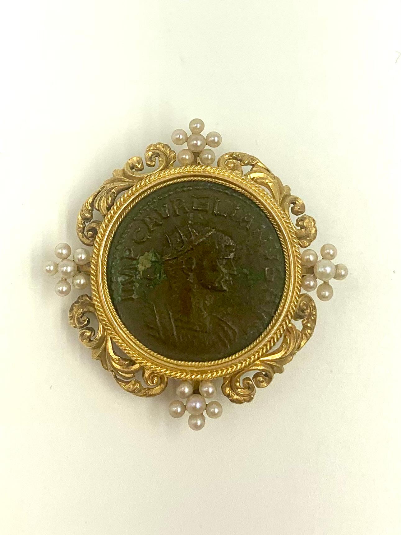 Ancient Aurelian Roman Coin Antique Renaissance Revival 14K Yellow Gold Pendant For Sale 1