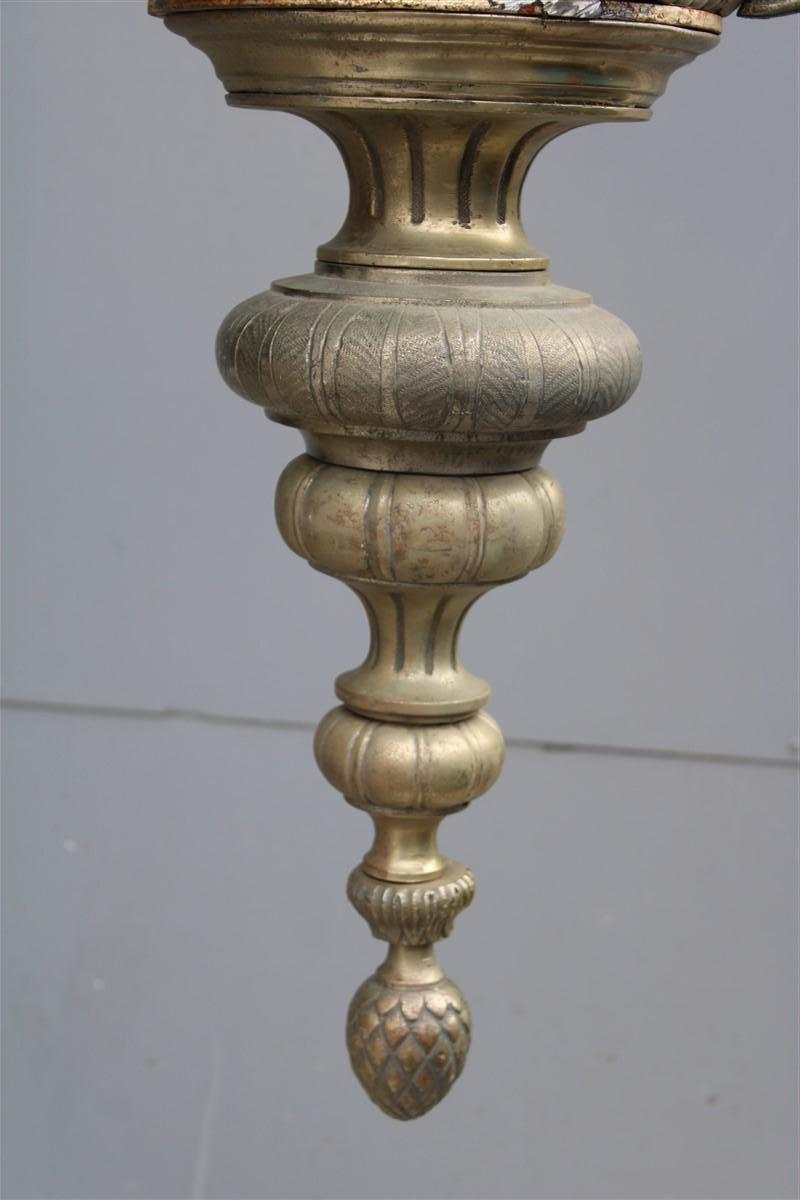 italien Ancienne lanterne de style baroque en fusion de bronze avec petits anges en verre incurvé  en vente