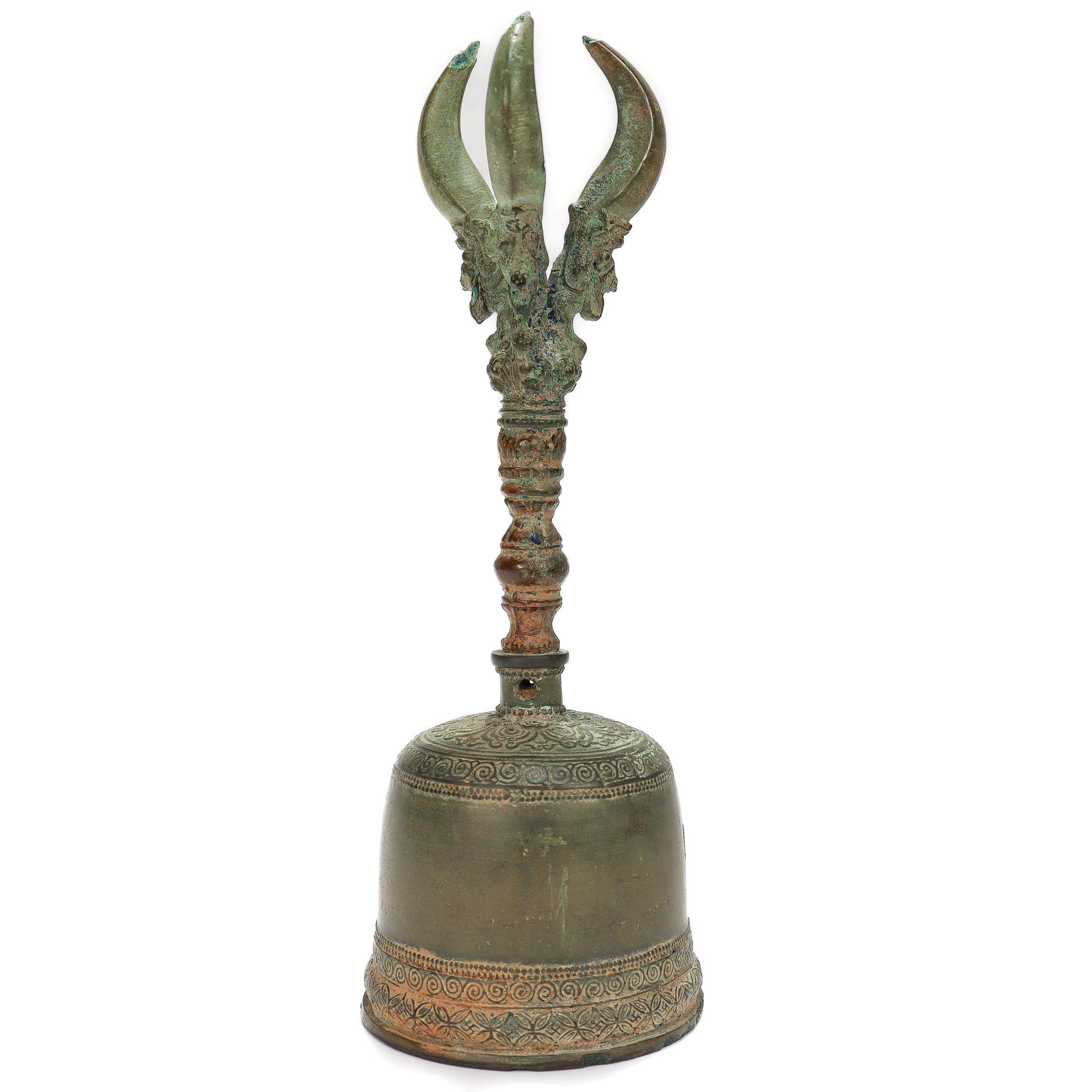 Ancient Bronze Buddhist Ghanta Hand Bell with Vajra / Dorje Handle For Sale 1