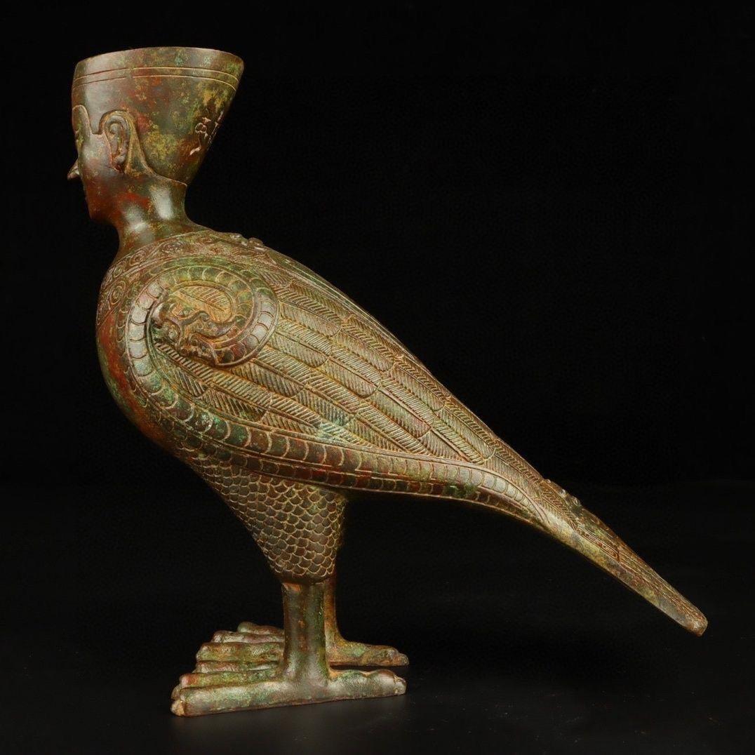 Old Asian Bronze Standing Bird With Human Head Statue In Fair Condition For Sale In 景德镇市, CN