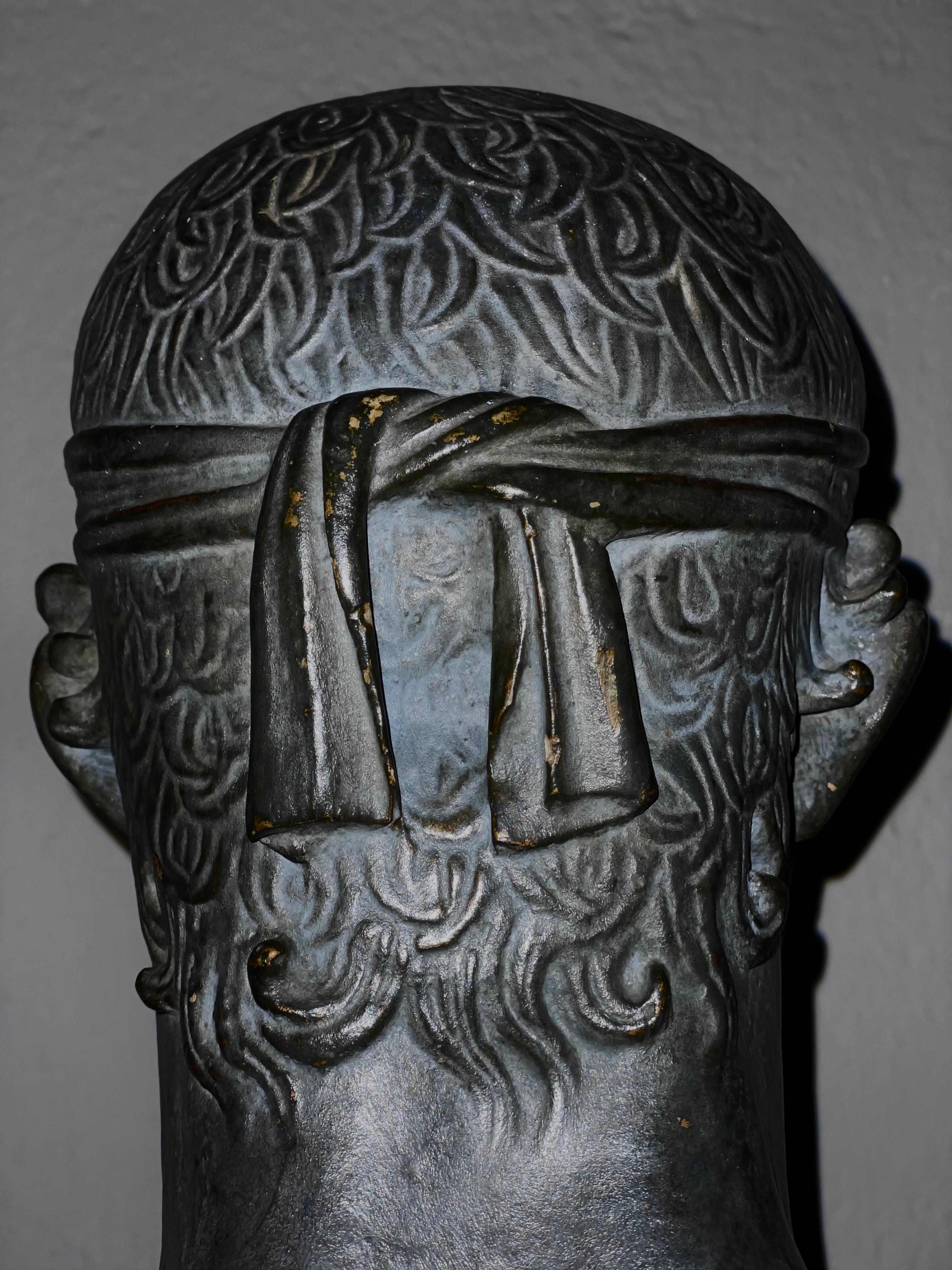  Ancien buste de Heniokhos (Auriga) 19ème siècle. Century en vente 4