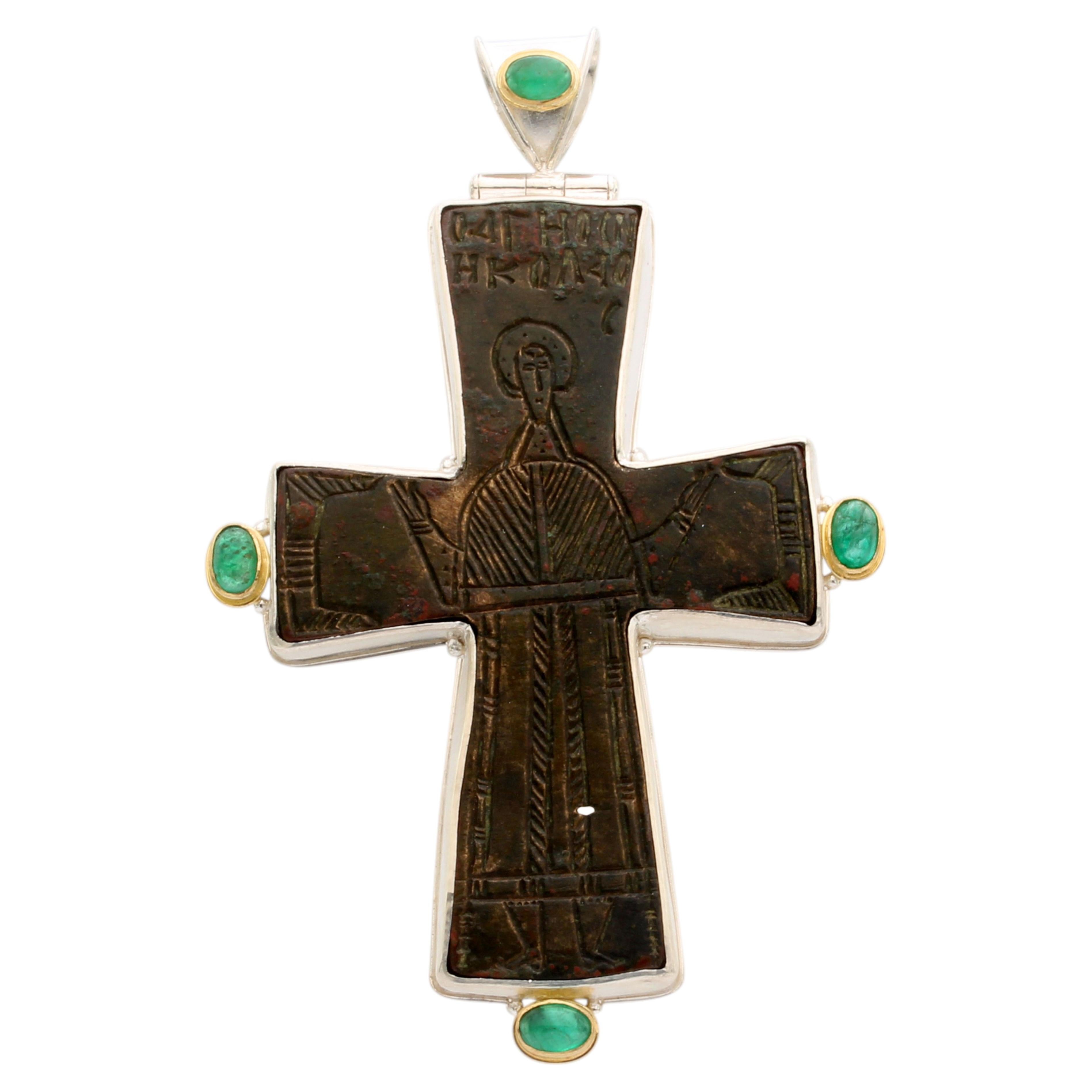 Croix Byzantine Ancienne du 8ème siècle en bronze Émeraudes Sterling/18K Pendentif en or