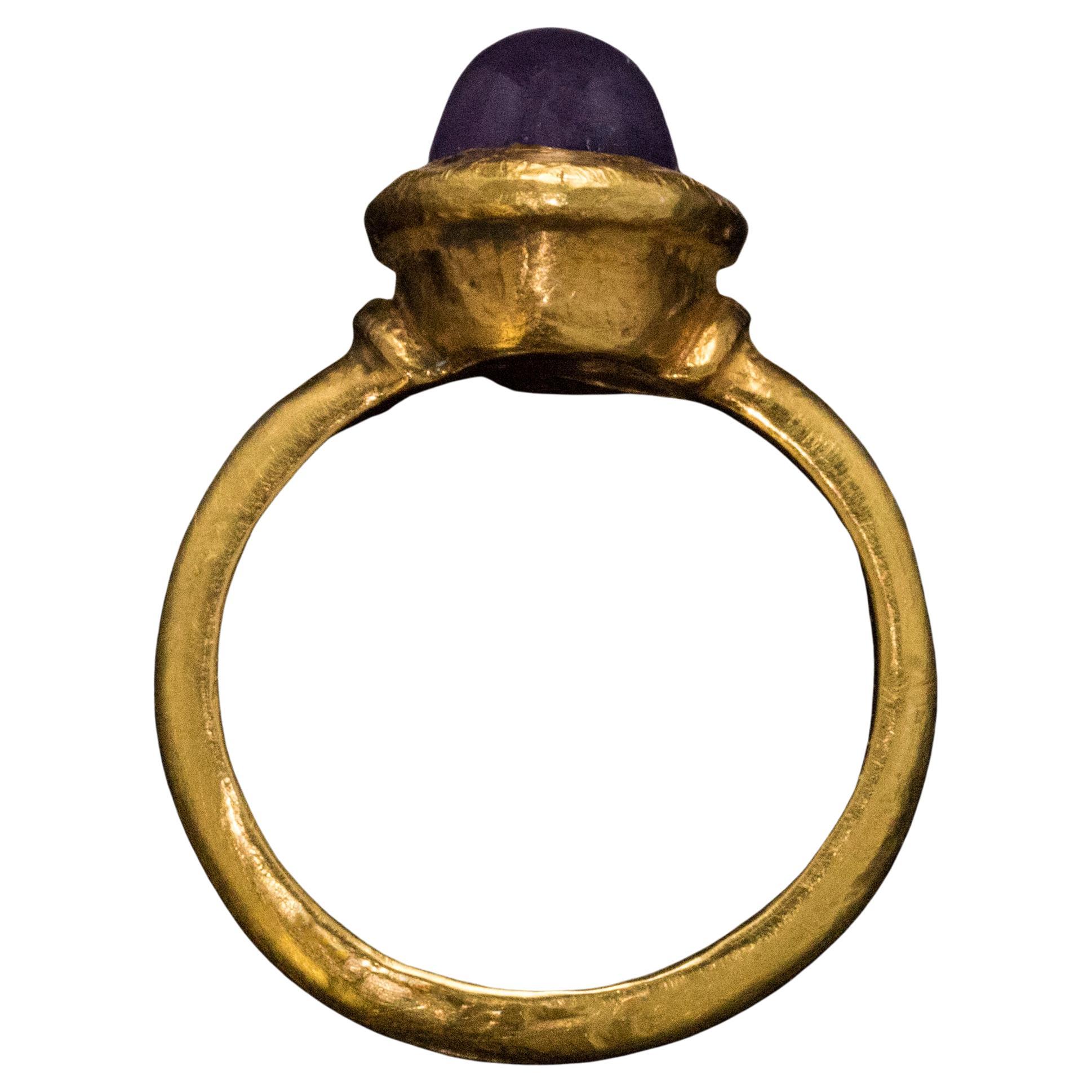 Ancient Byzantine Cabochon Amethyst Gold Ring