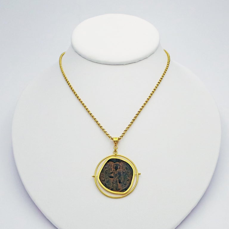 Ancient Byzantine Coin 22k Gold Reversible Spinner Pendant Necklace For Sale 3