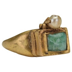 Ancient Byzantine Gold Ring with Emerald and Pearls