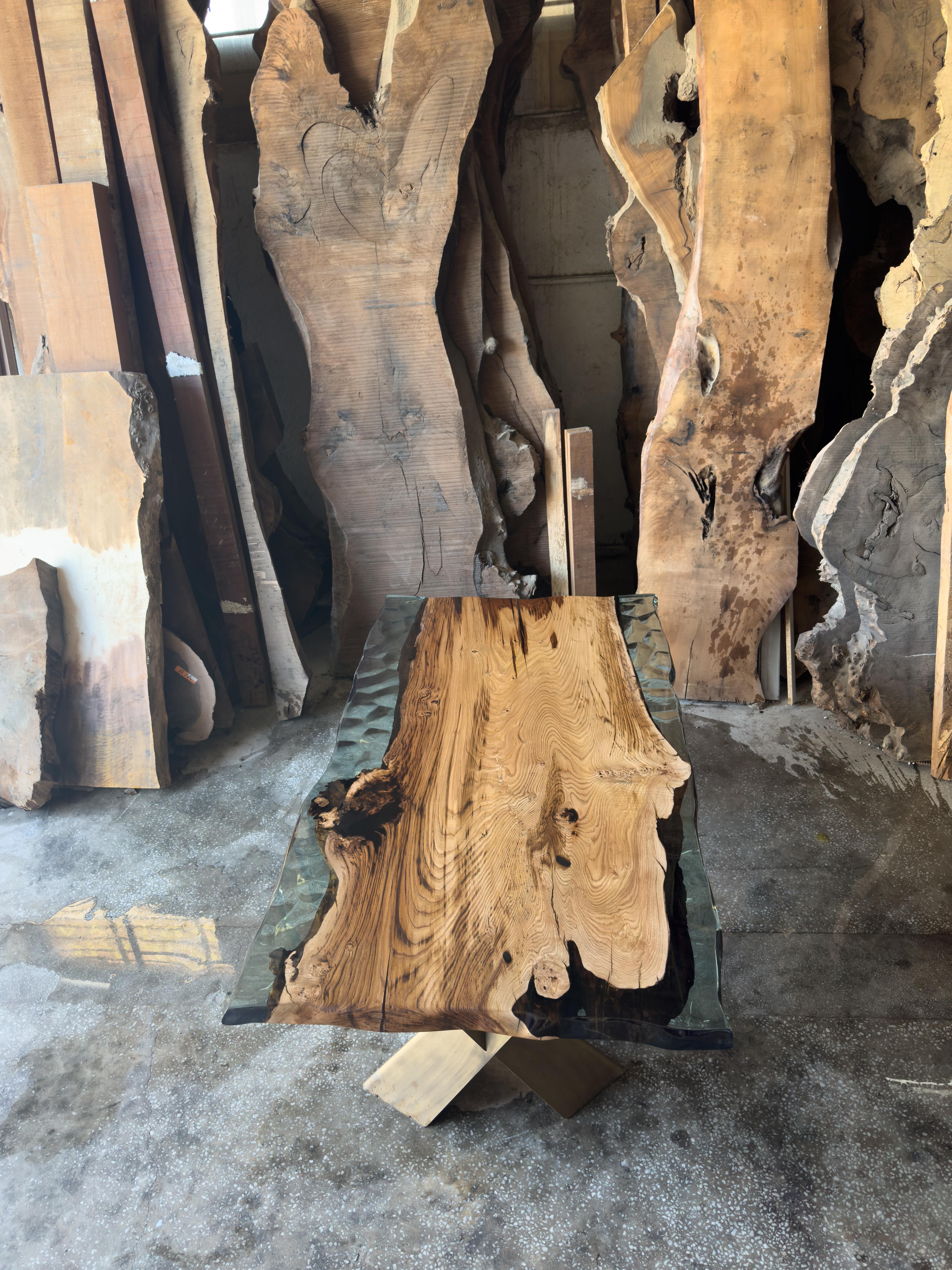 Ancient Chesnut Epoxy Resin Holz Live Edge Fluss Esstisch im Zustand „Neu“ im Angebot in İnegöl, TR