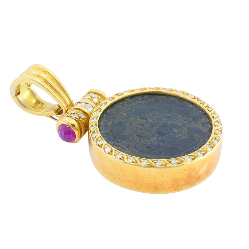 Pièce de monnaie ancienne or 18k  Diamant  Pendentif Rubis Unisexe en vente