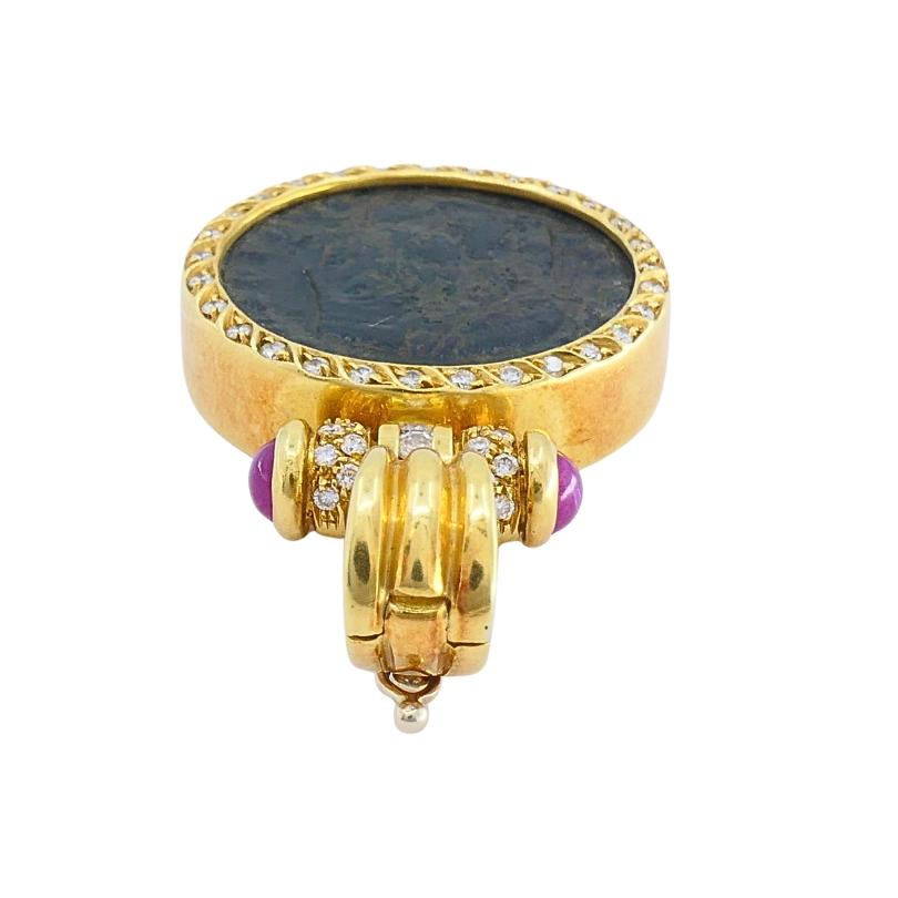 Pièce de monnaie ancienne or 18k  Diamant  Pendentif Rubis en vente 1