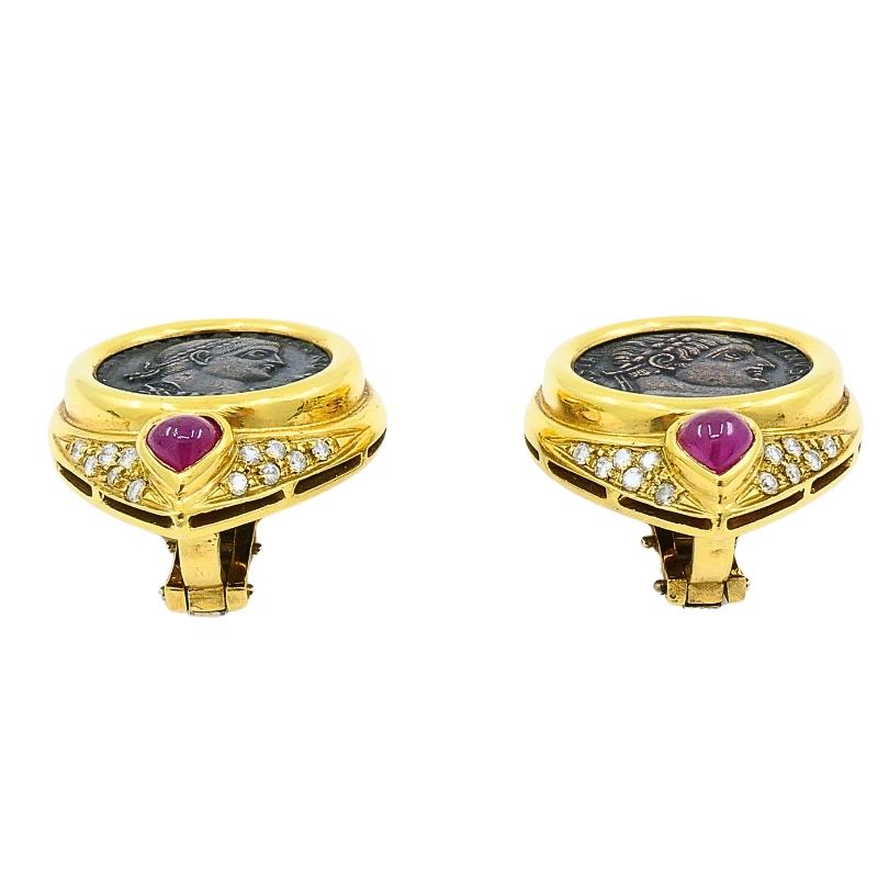 Orecchini in oro 18k con monete antiche e rubino in vendita 2