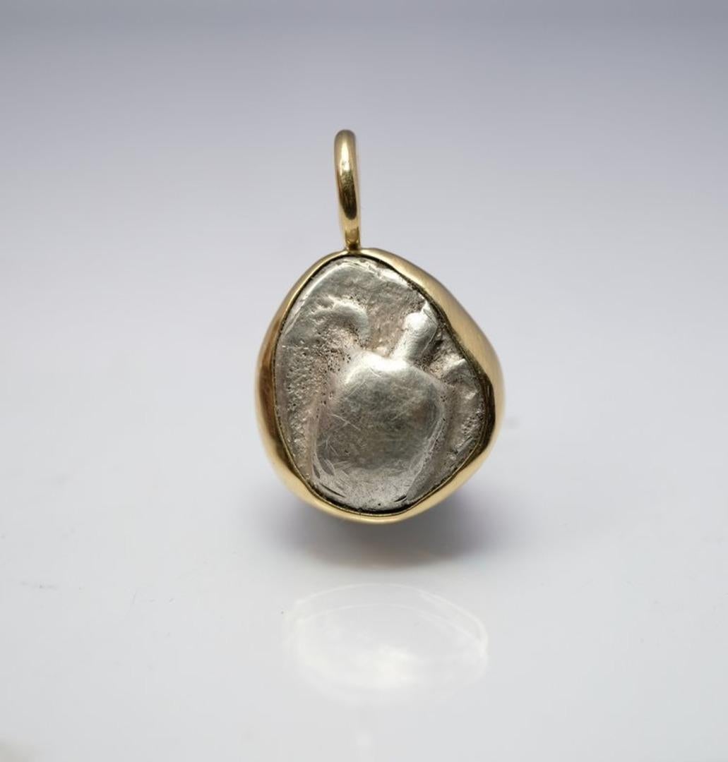 Ancient Coin Pendant. Authentic Islands off Attica, Aegina set in 18k Gold 3