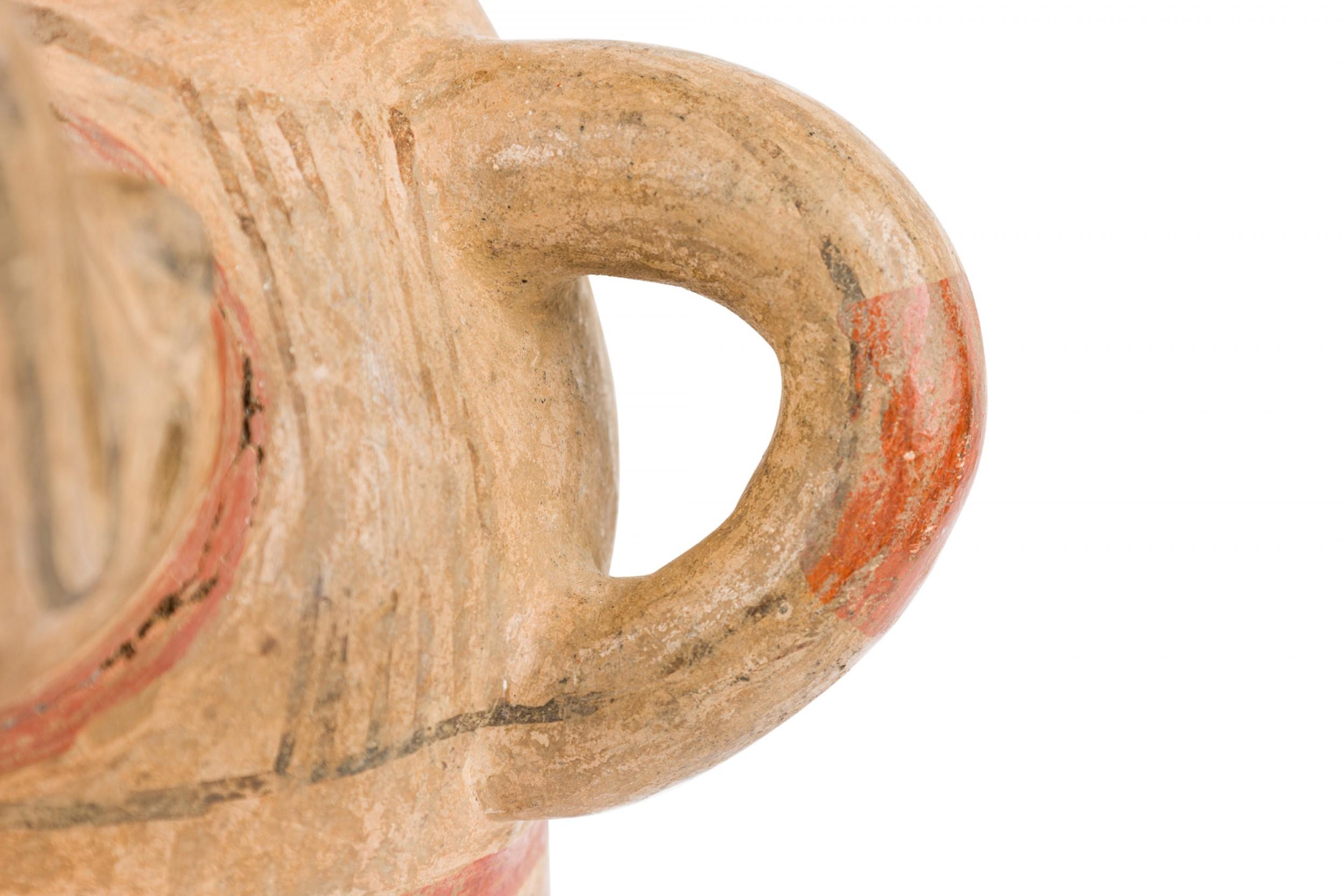 Terracotta Antico vaso in terracotta policroma in stile Guanacaste / Nicoya della Costa Rica, con scultura figurata in vendita