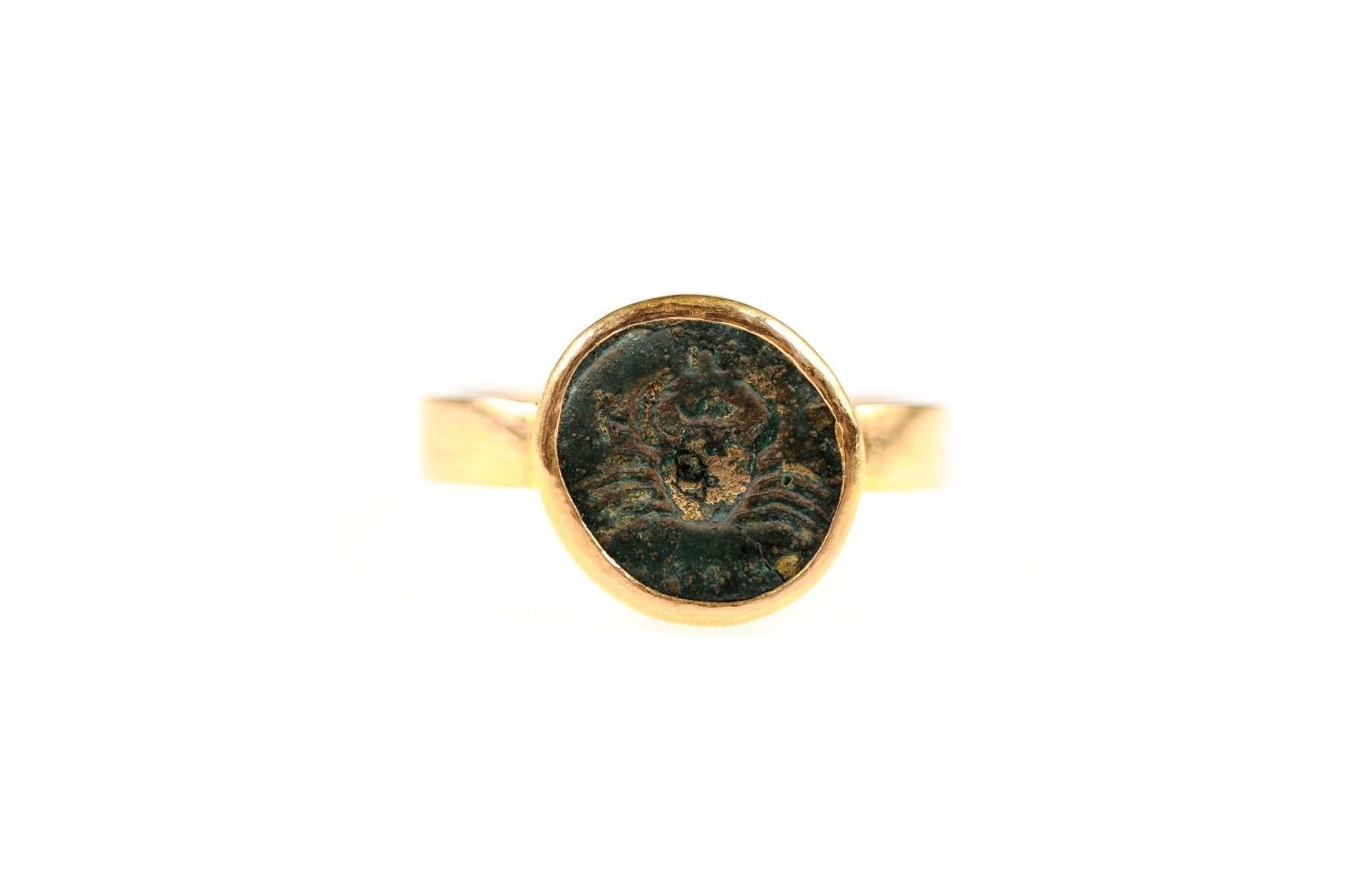 Ancient Crab Coin in 22k Ring, Size 7 For Sale 6