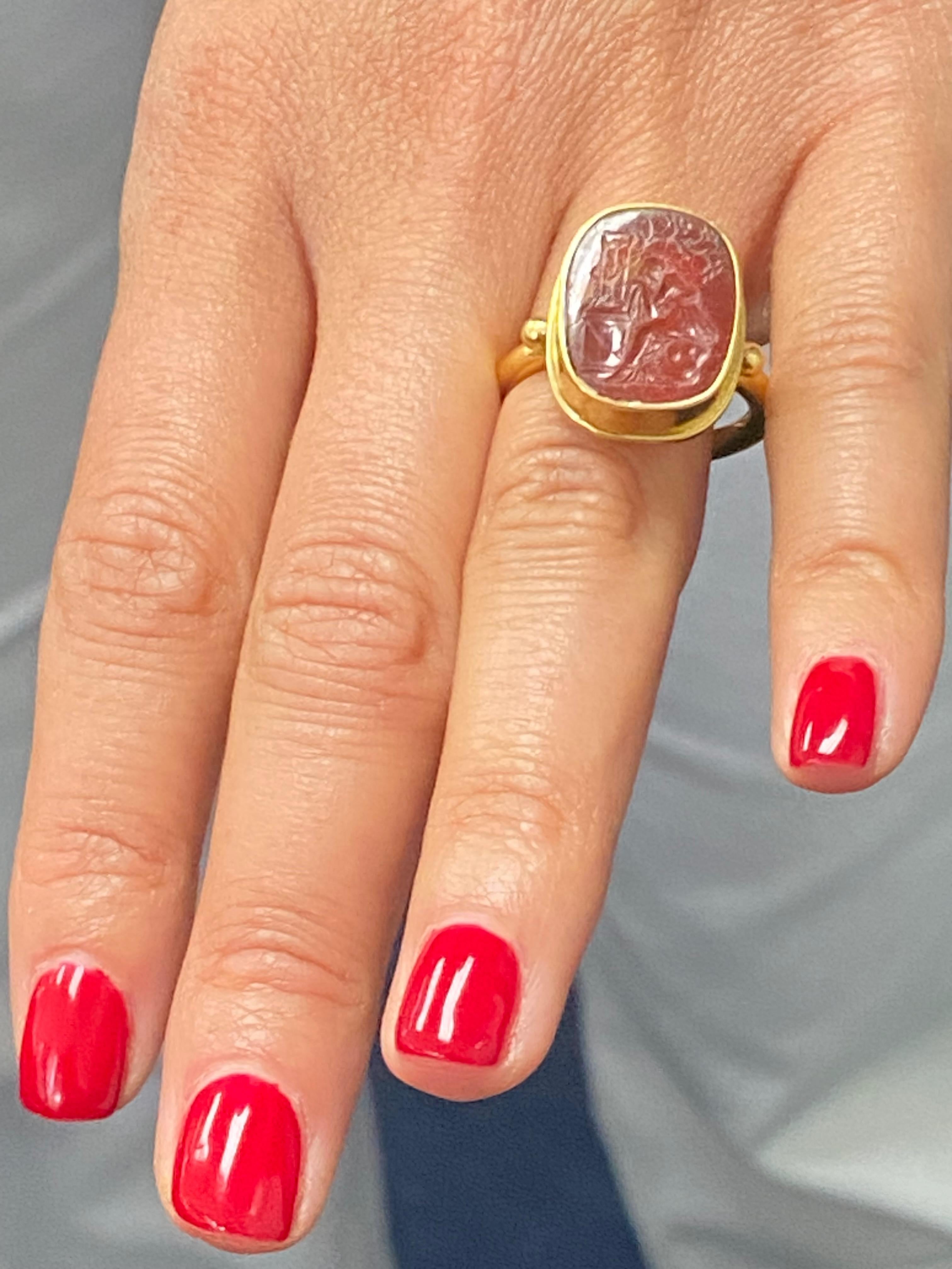 Antiker Karneol Intaglio-Ring Contemporary aus Castellani Kollektion 2