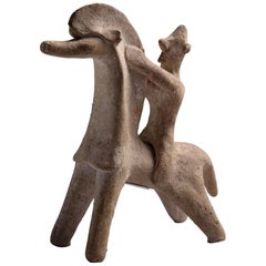 Cheval archaïque chypriote ancien et cavalier:: 700 avant J.-C
