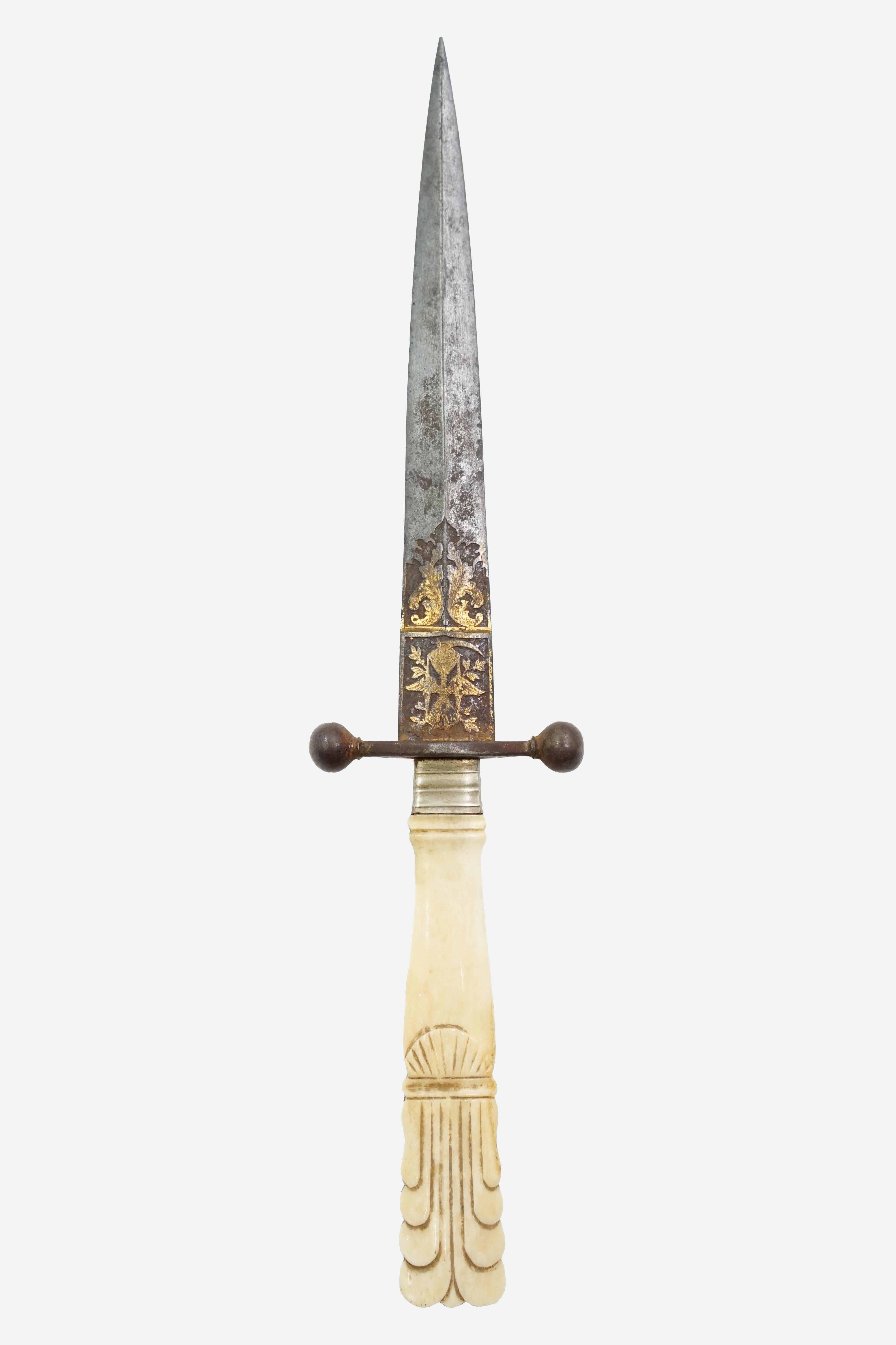 Gothic Ancient dagger Memento mori