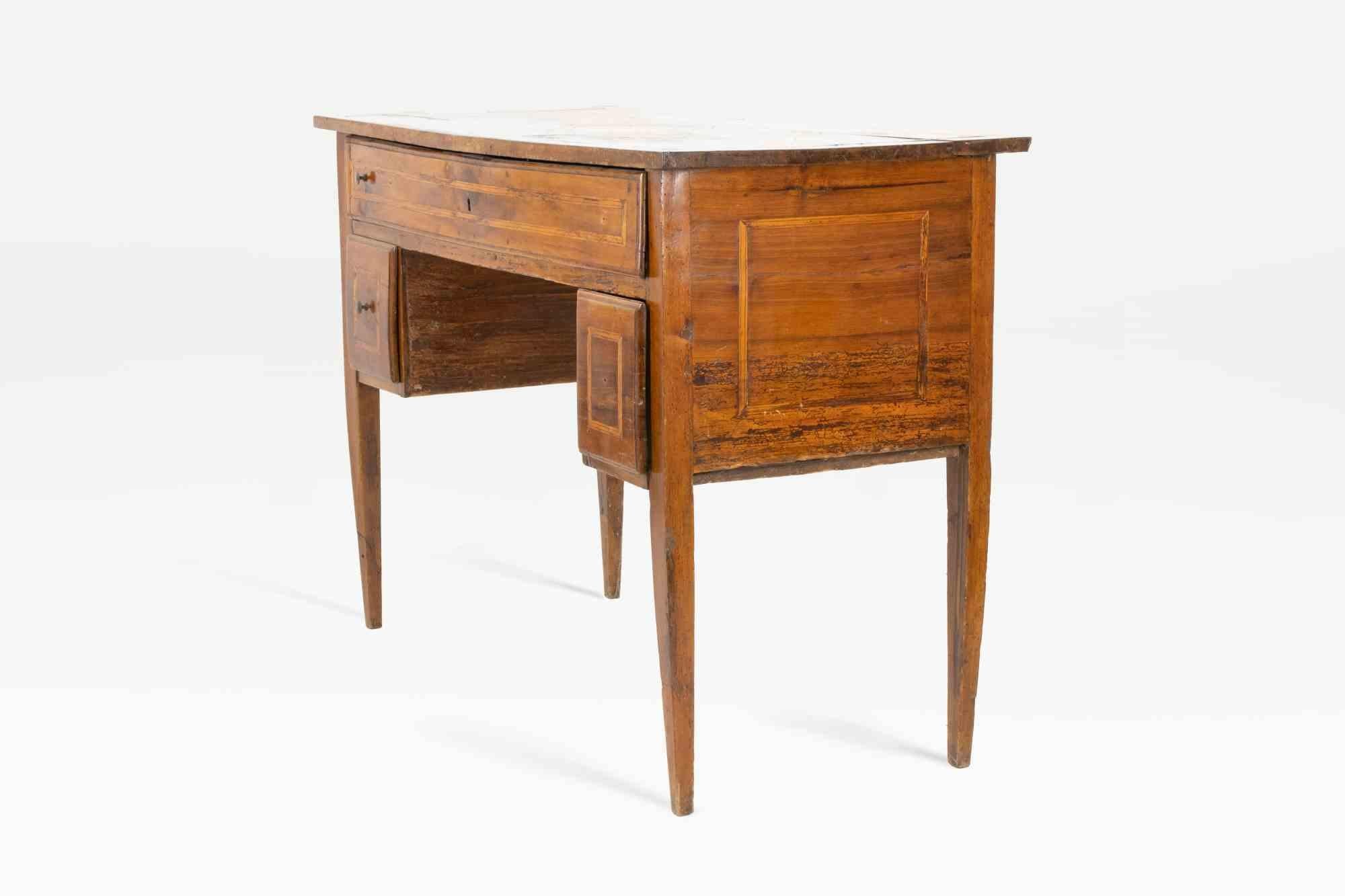 Ancient Desk, Italy, 19th Century In Good Condition For Sale In Roma, IT