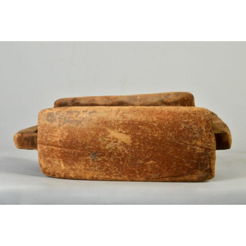 Tribal Ancient Dogon/Tellem Headrest in Wood For Sale