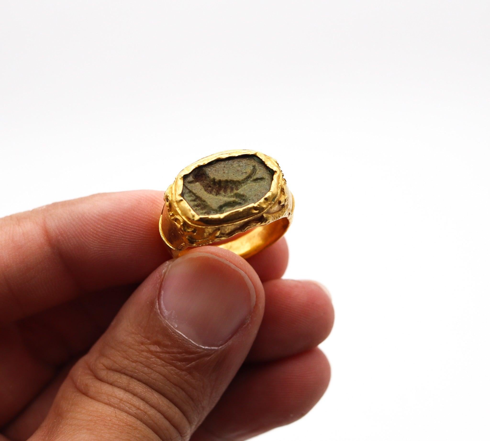 ANCIENT EGYPT-PERSIA 300 BC Intaglio Seal Ring In 23Kt Gold & Falcon In Faience 2