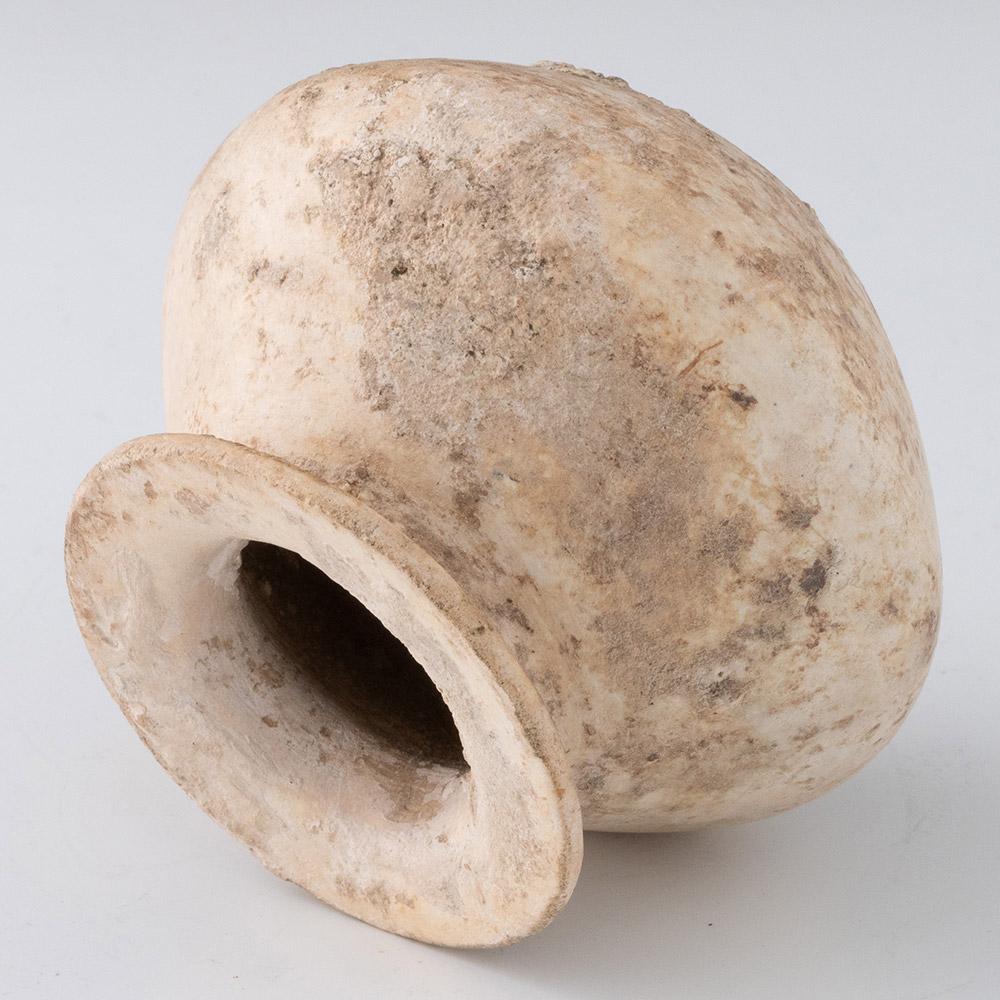 Ancient Egypt Stone Cosmetic Vessel 12th Dynasty In Good Condition In Tunbridge Wells, GB