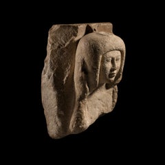 Ancient Egypt, Top of a concubine in limestone