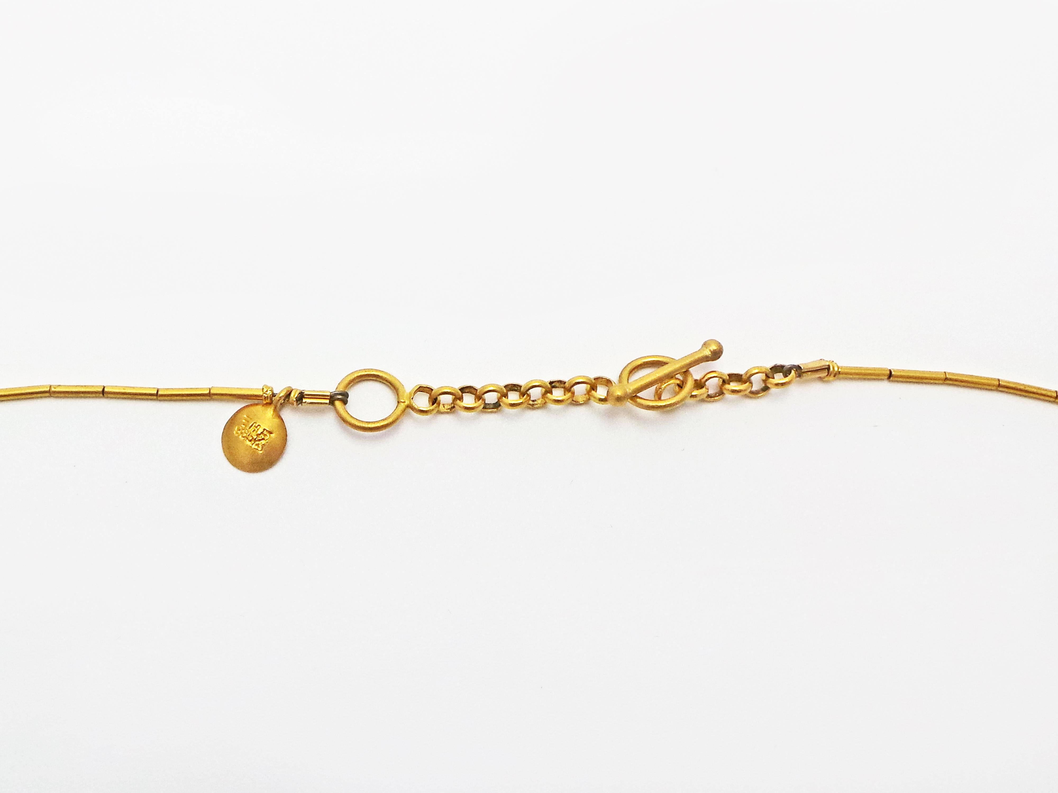Altägyptischer geschnitzter Skarabäus Gold Anhänger Halskette für Damen oder Herren im Angebot