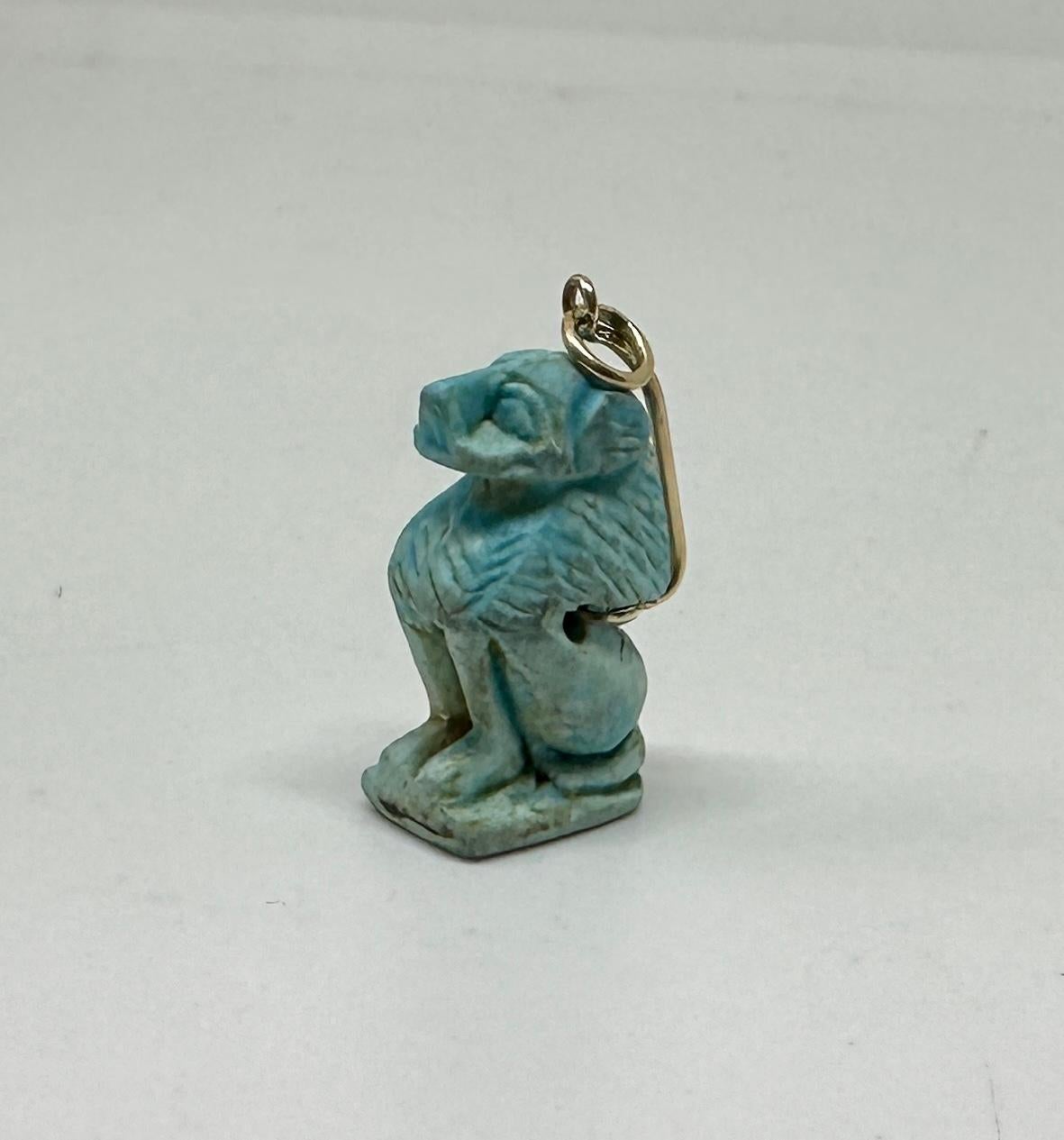 Antike ägyptische Fayence Baboon Affen Amulet-Halskette 700-300 B.C. 14K (Neuägyptisch) im Angebot