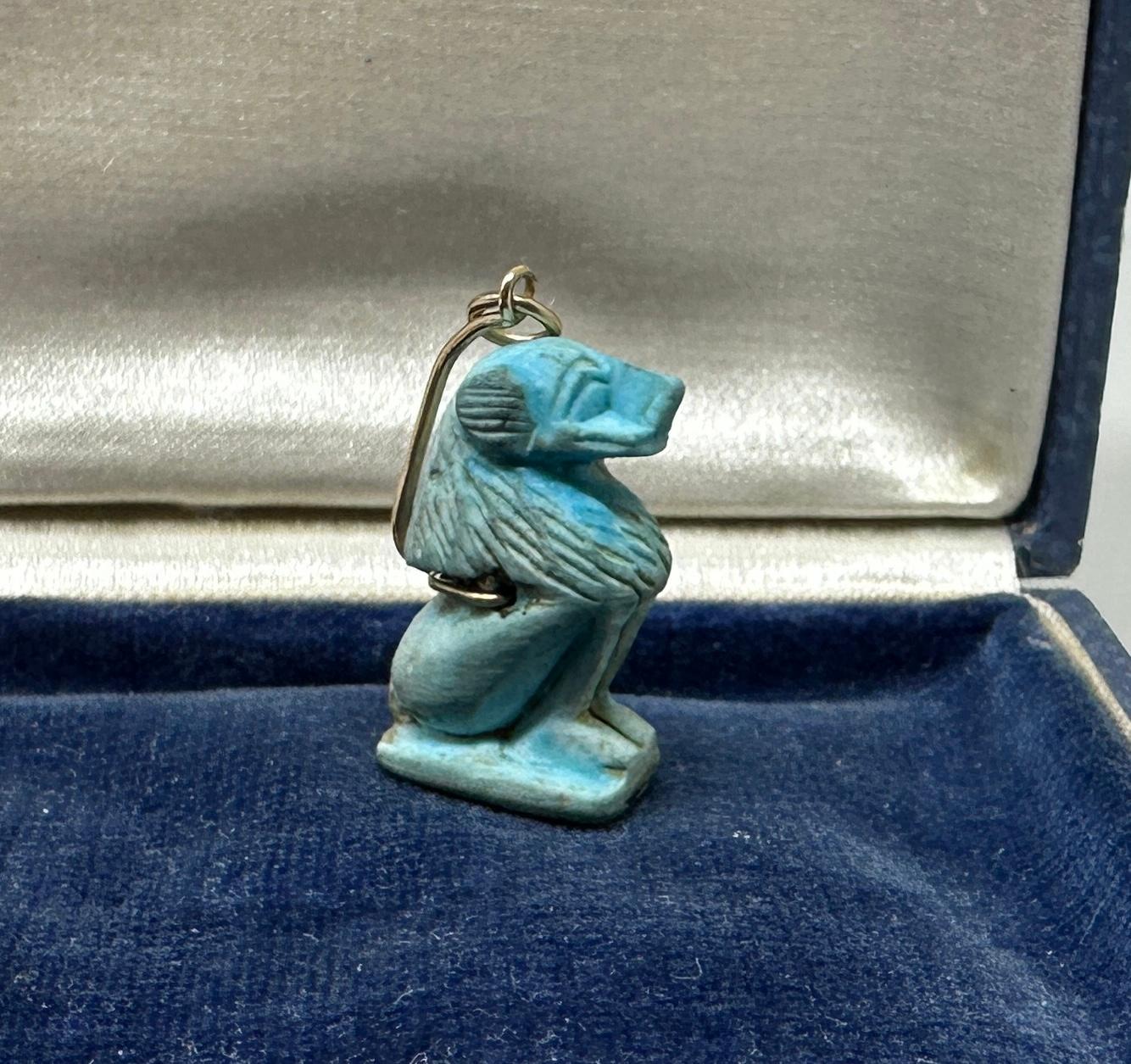 Antike ägyptische Fayence Baboon Affen Amulet-Halskette 700-300 B.C. 14K im Angebot 1