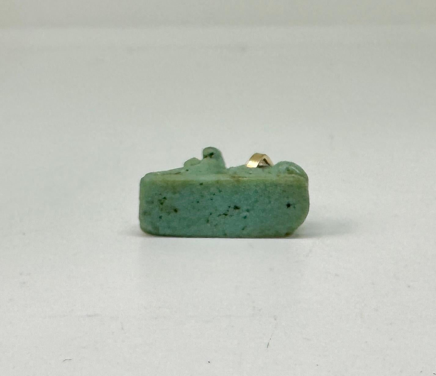 Ancient Egyptian Faience Sekhmet Lion Amulet Pendant Necklace 700-300 B.C. Gold in vendita 6