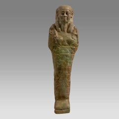 Ancienne figure égyptienne d'Ushabti en faïence, vers 700-30 avant J.-C.