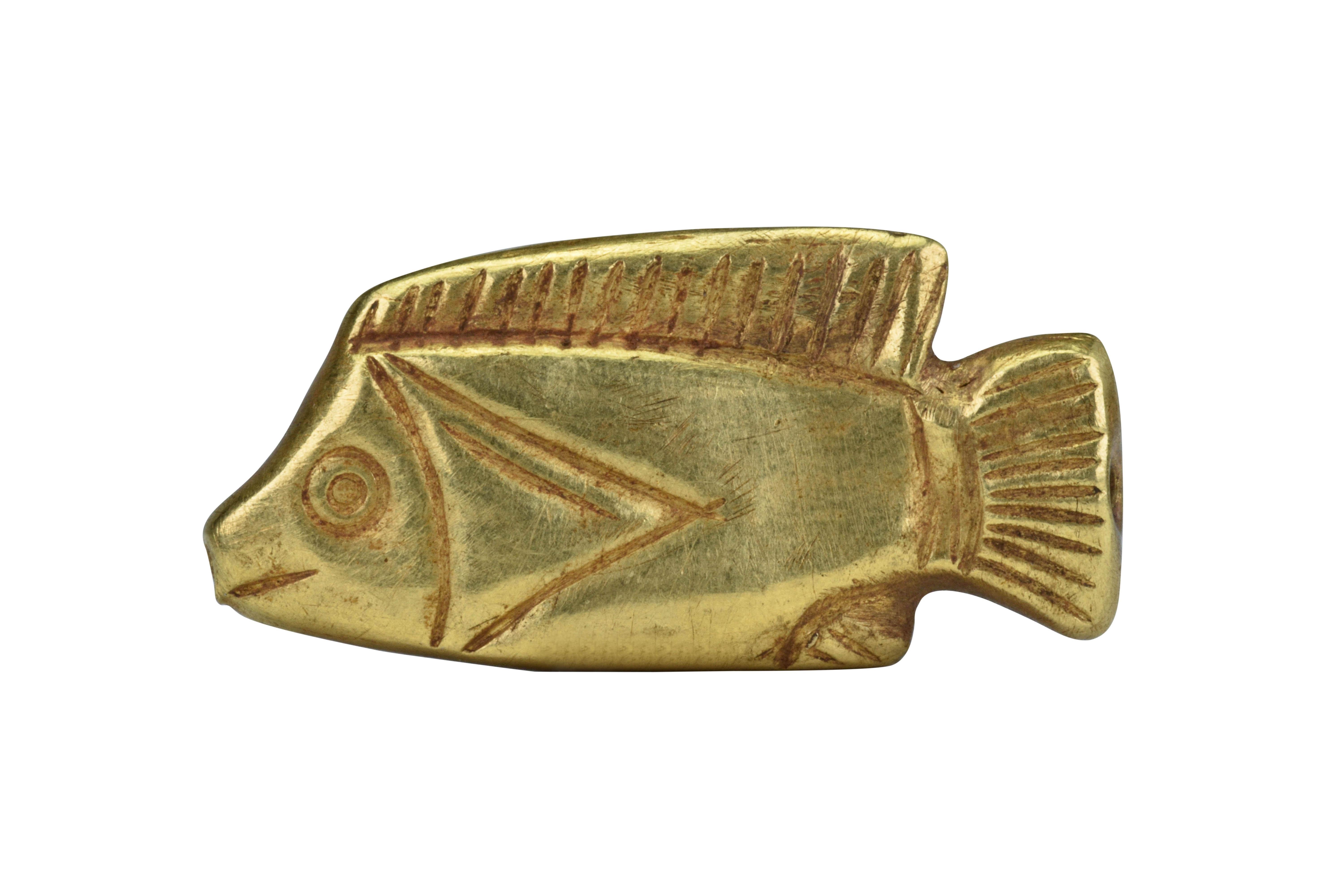 Altägyptischen Goldfisch-Anhänger aus der Antike im Zustand „Gut“ in London, GB