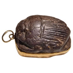 Pendentif Scarabée de l'Egypte Ancienne avec monture en or 18K - Dynasties XVIII-XI