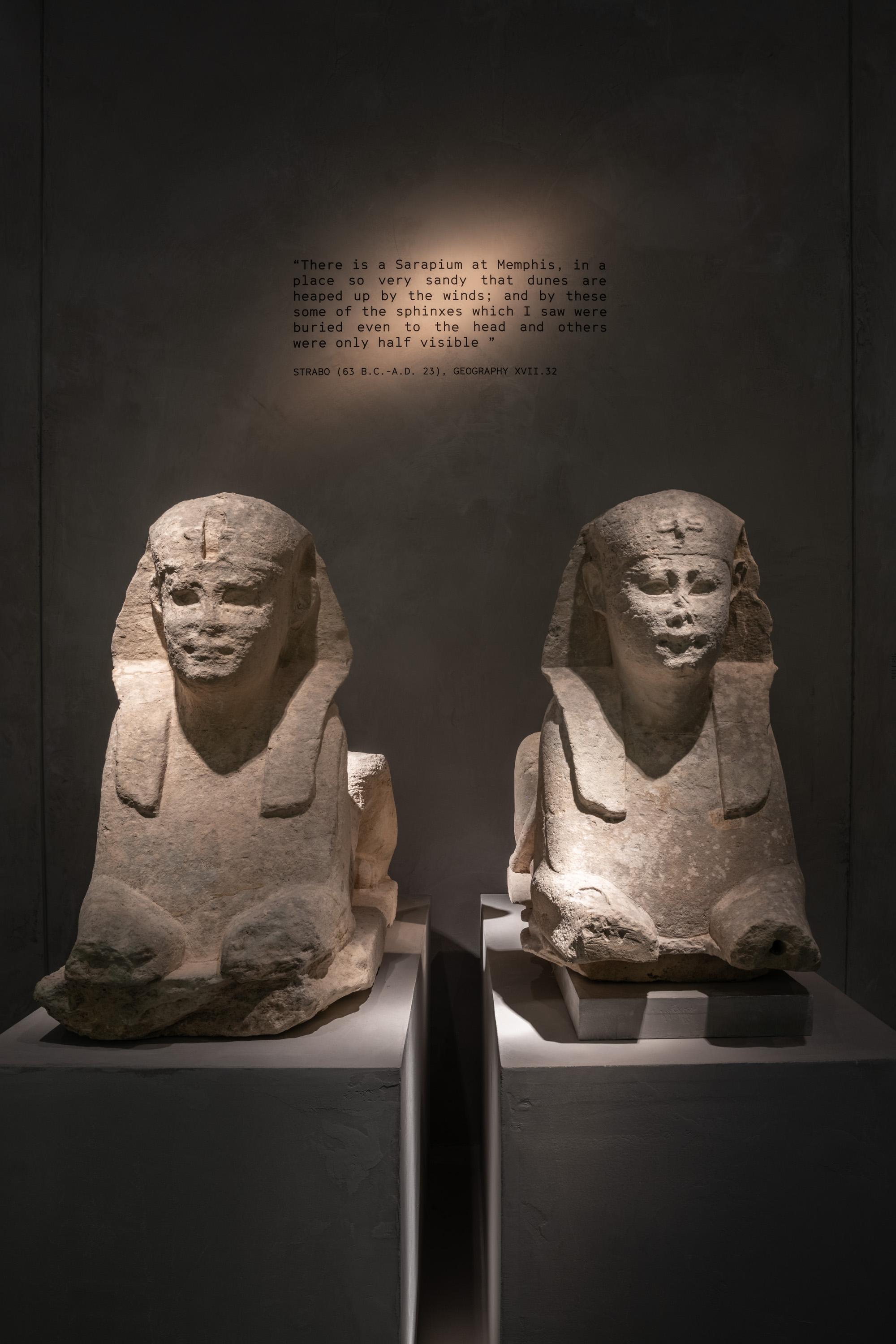 Antike ägyptische Monumentale Tempel-Sphinxen (Ägyptisch) im Angebot
