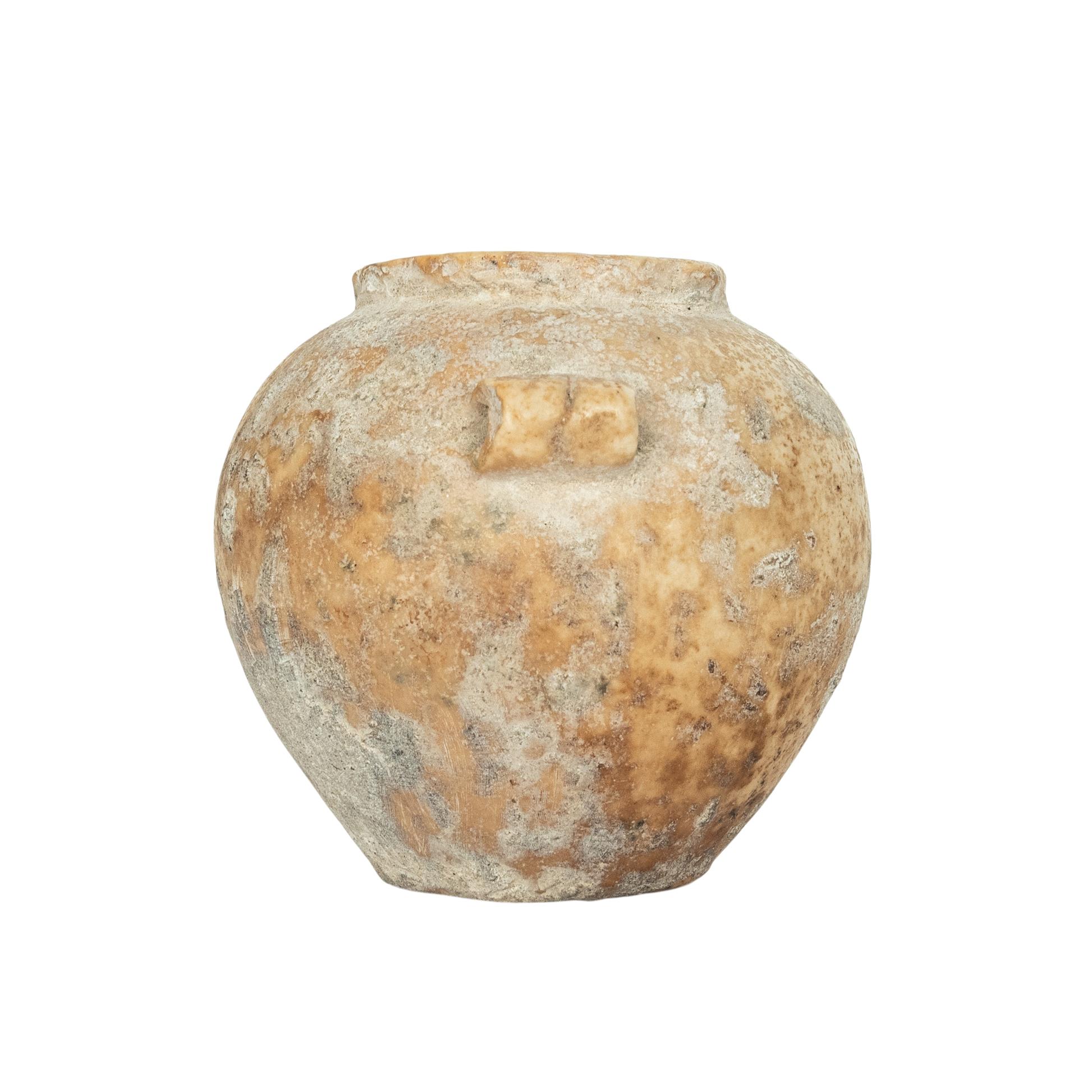 Ancient Egyptian Old Kingdom Miniature Lime Stone Vessel Jar 2600-2800 BCE For Sale 2