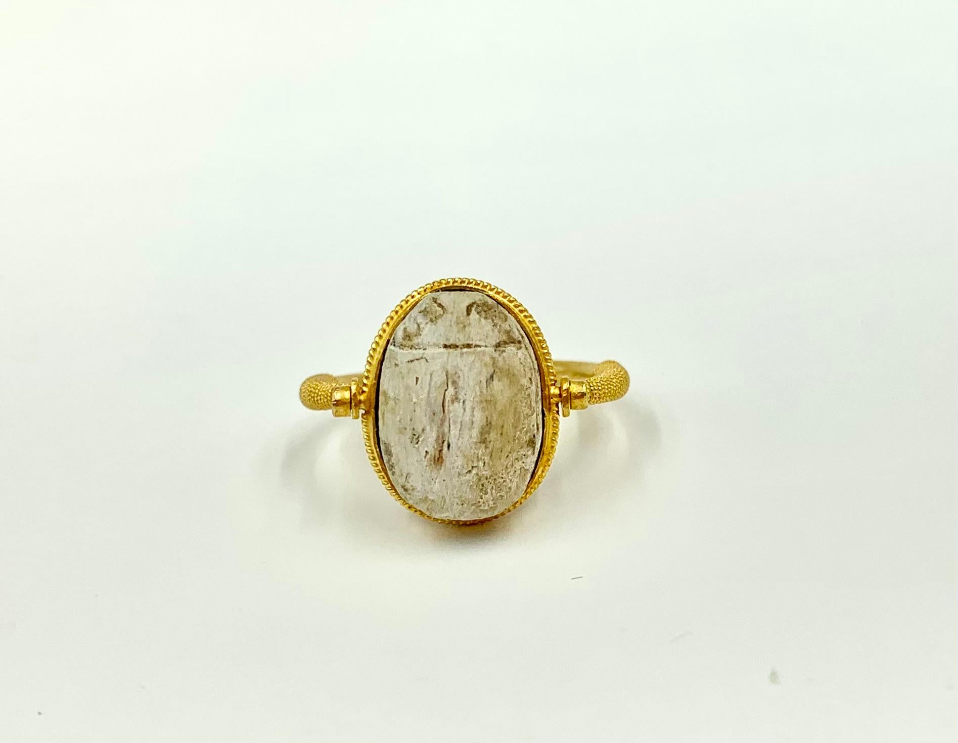Egyptian Revival Ancient Egyptian Steatite Scarab Amulet 22K Yellow Gold Swivel Signet Ring For Sale