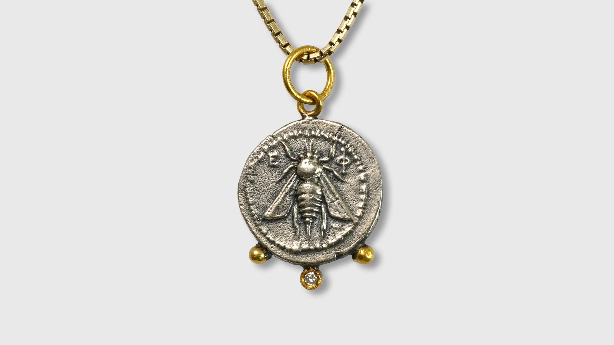 Ancient Ephesus Queen Bee Coin Replica Charm Pendant 24K Gold 925 0.02ct Diamond In New Condition In Bozeman, MT